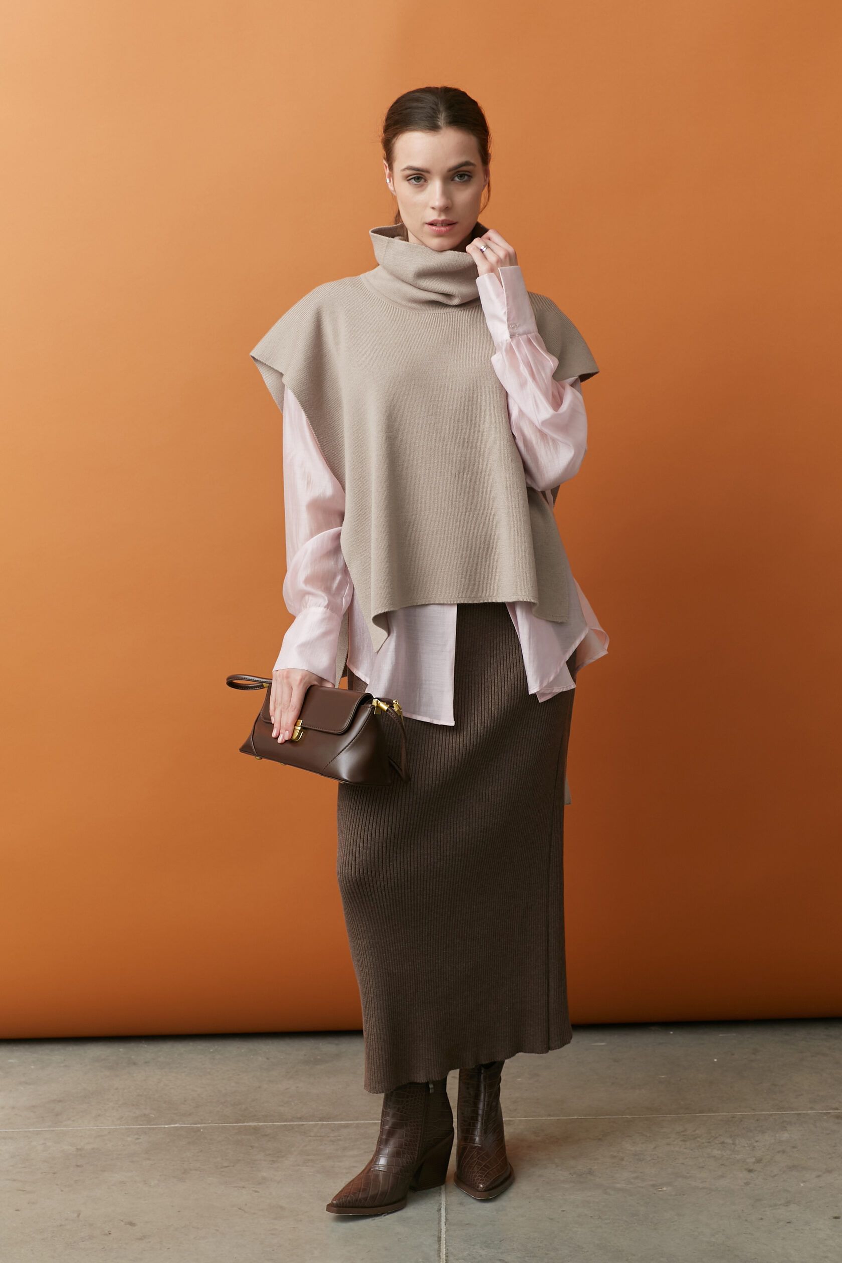 Юбка трикотажная тауп миди one size