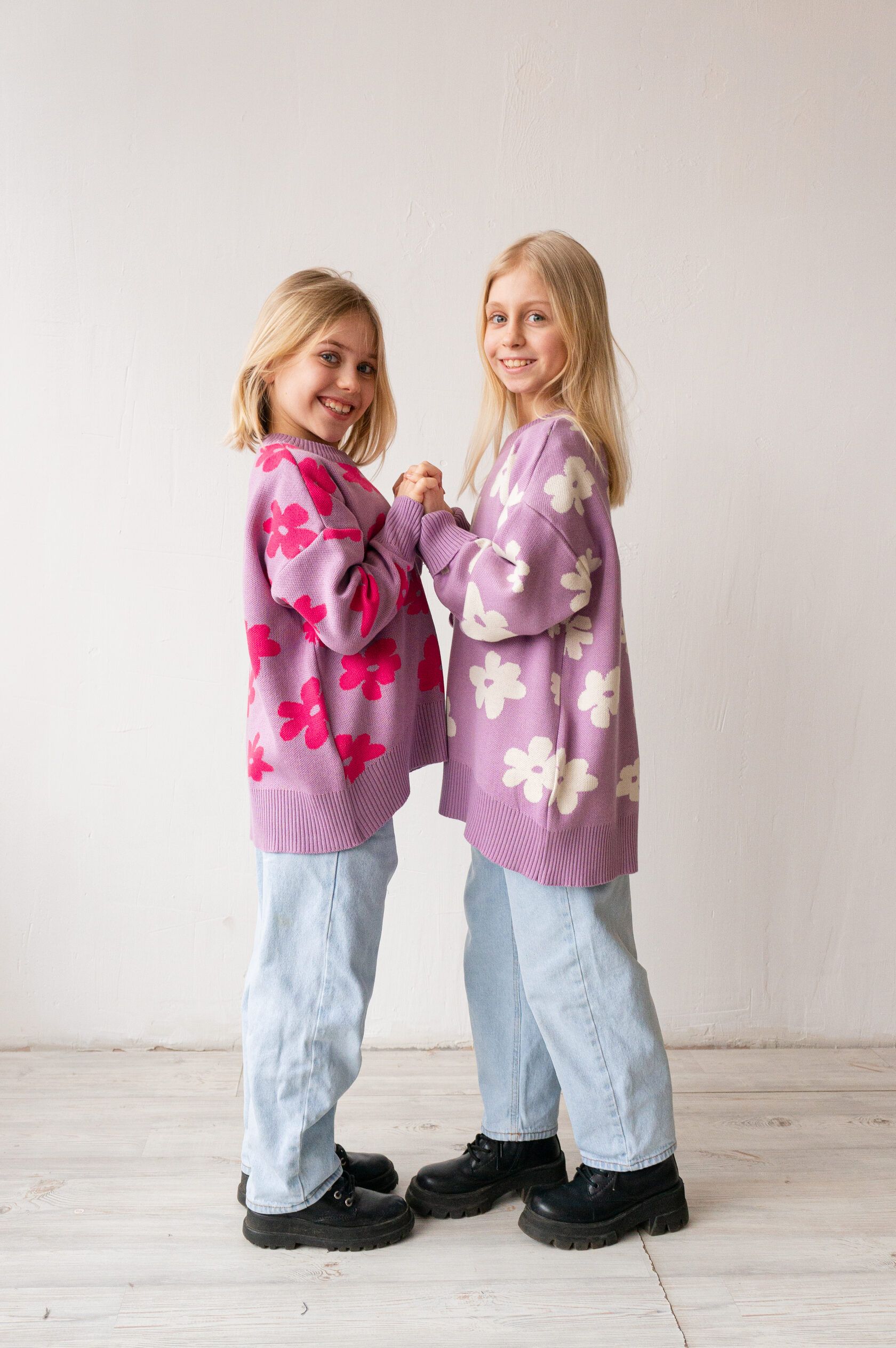 Джемпер детский Ромашки лаванда рост 140-150 см