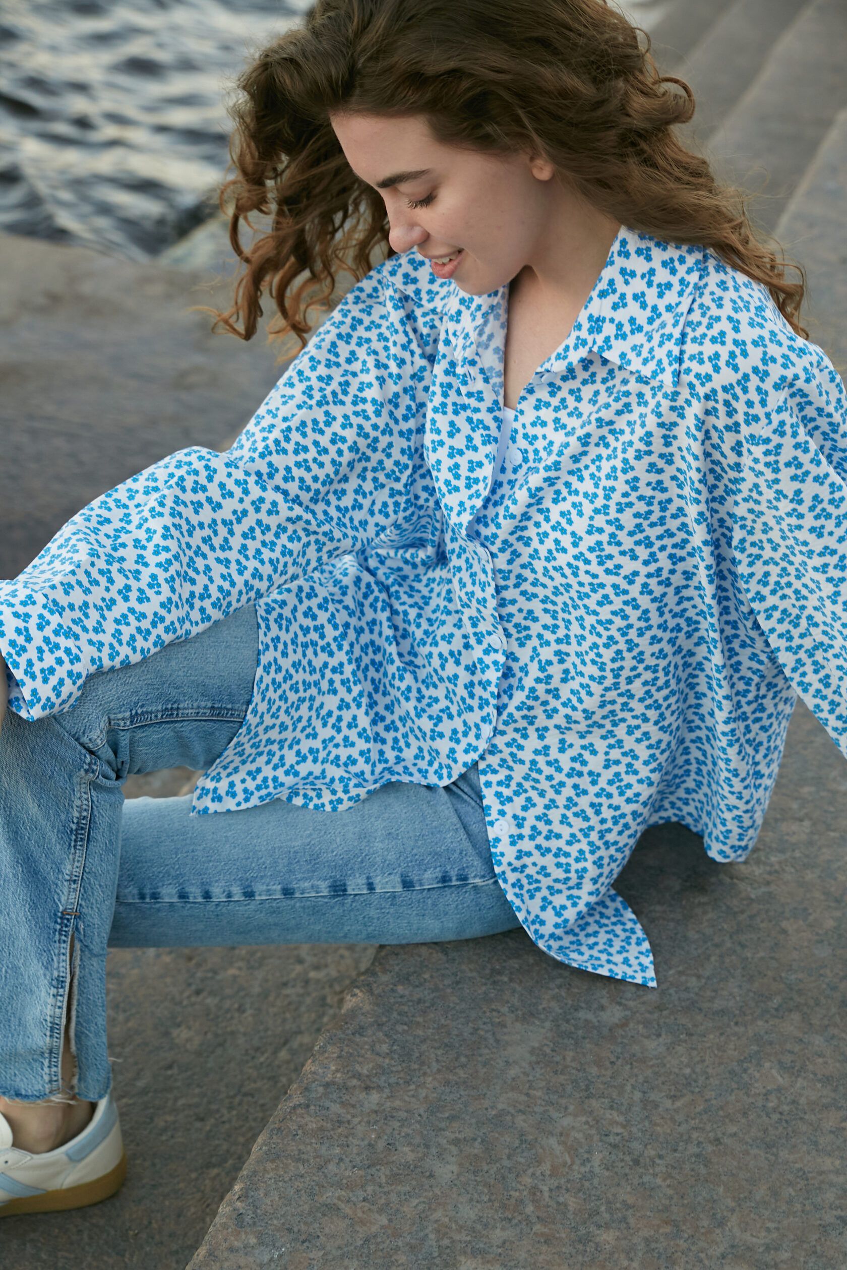 Рубашка женская из вискозы в цветок one size