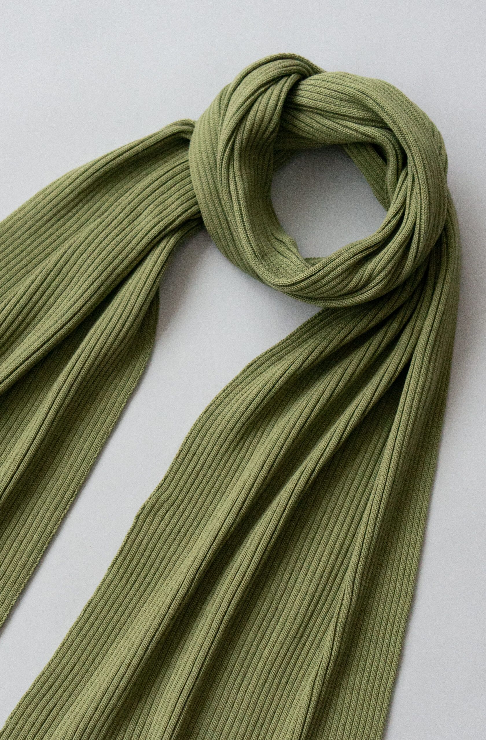 Шарф взрослый олива undefined