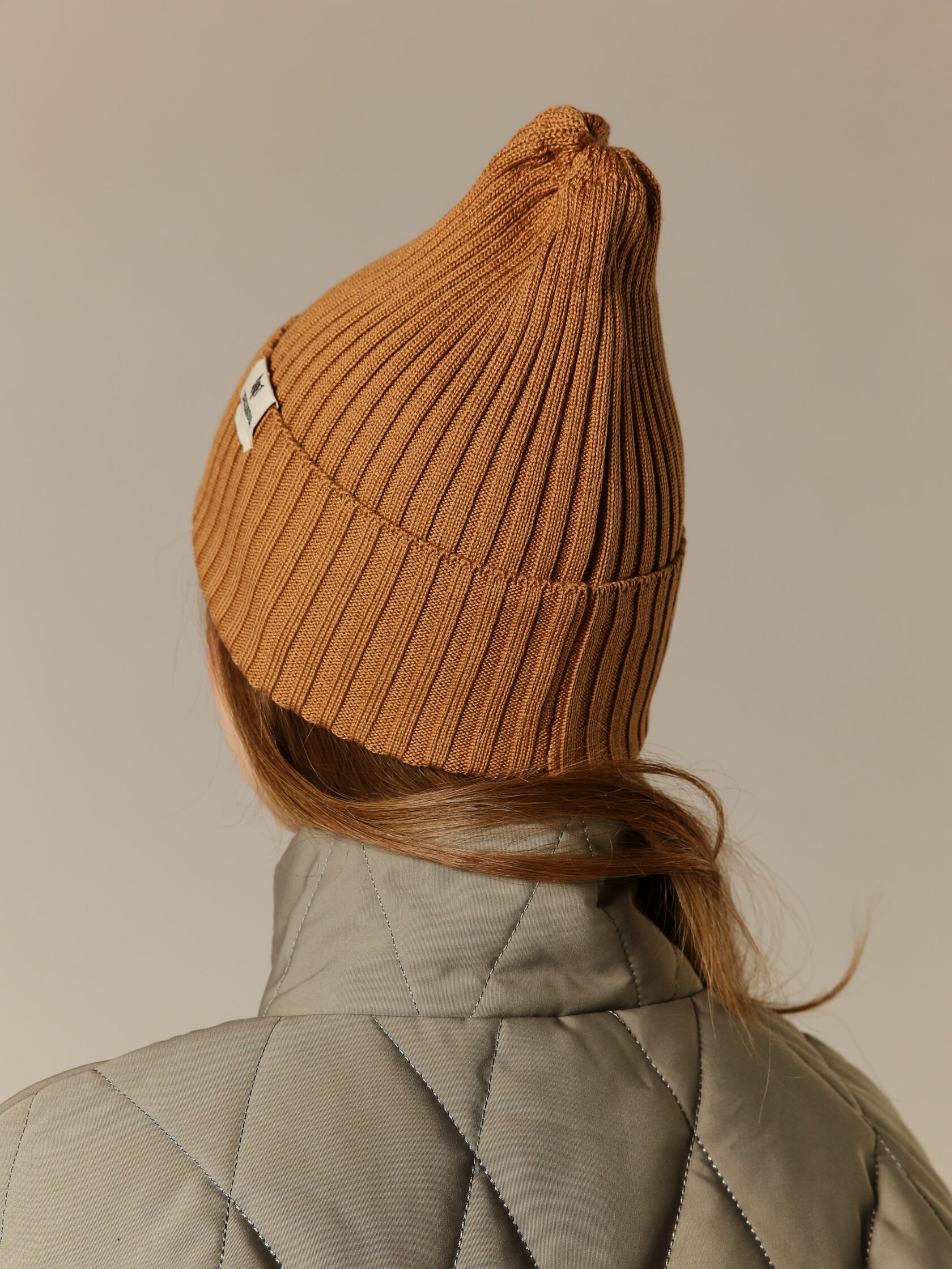 Шапка взрослая орех S-L