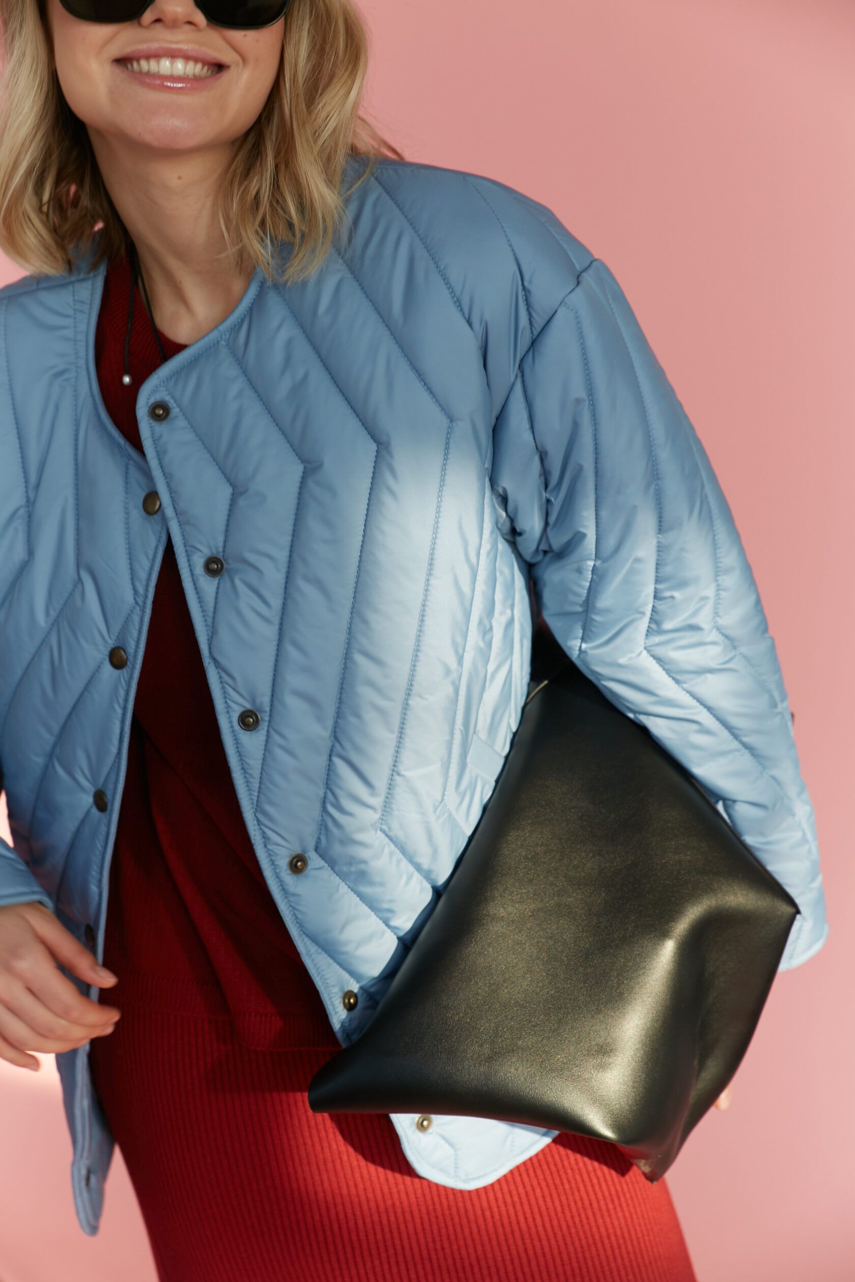 Куртка стеганая женская шоколад круглый ворот S-M