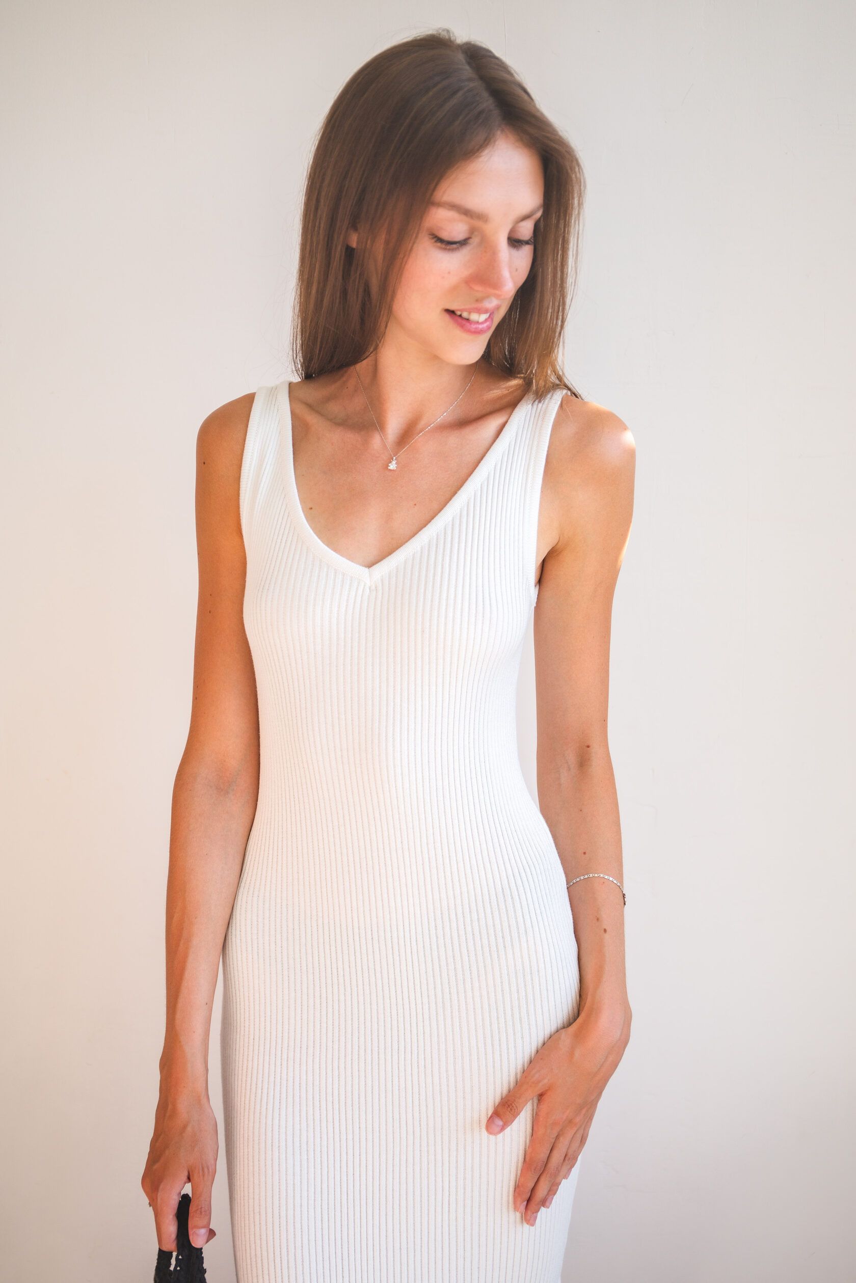 Платье лапшаV-вырез one size молочный XS-M