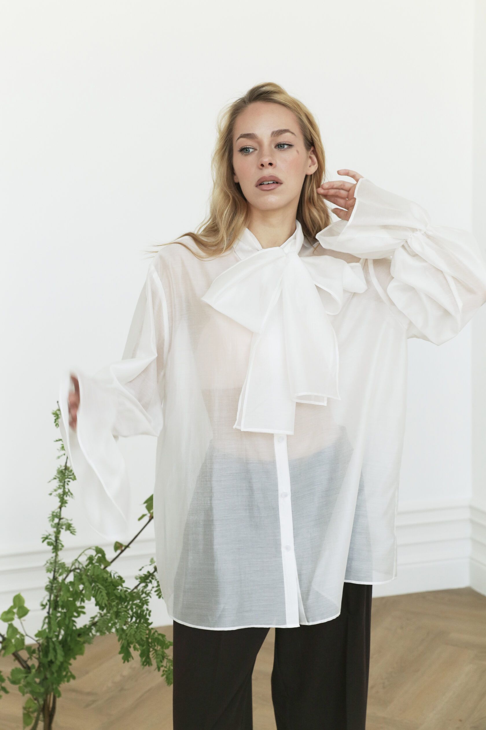 Блуза бохо из тенсела белая М