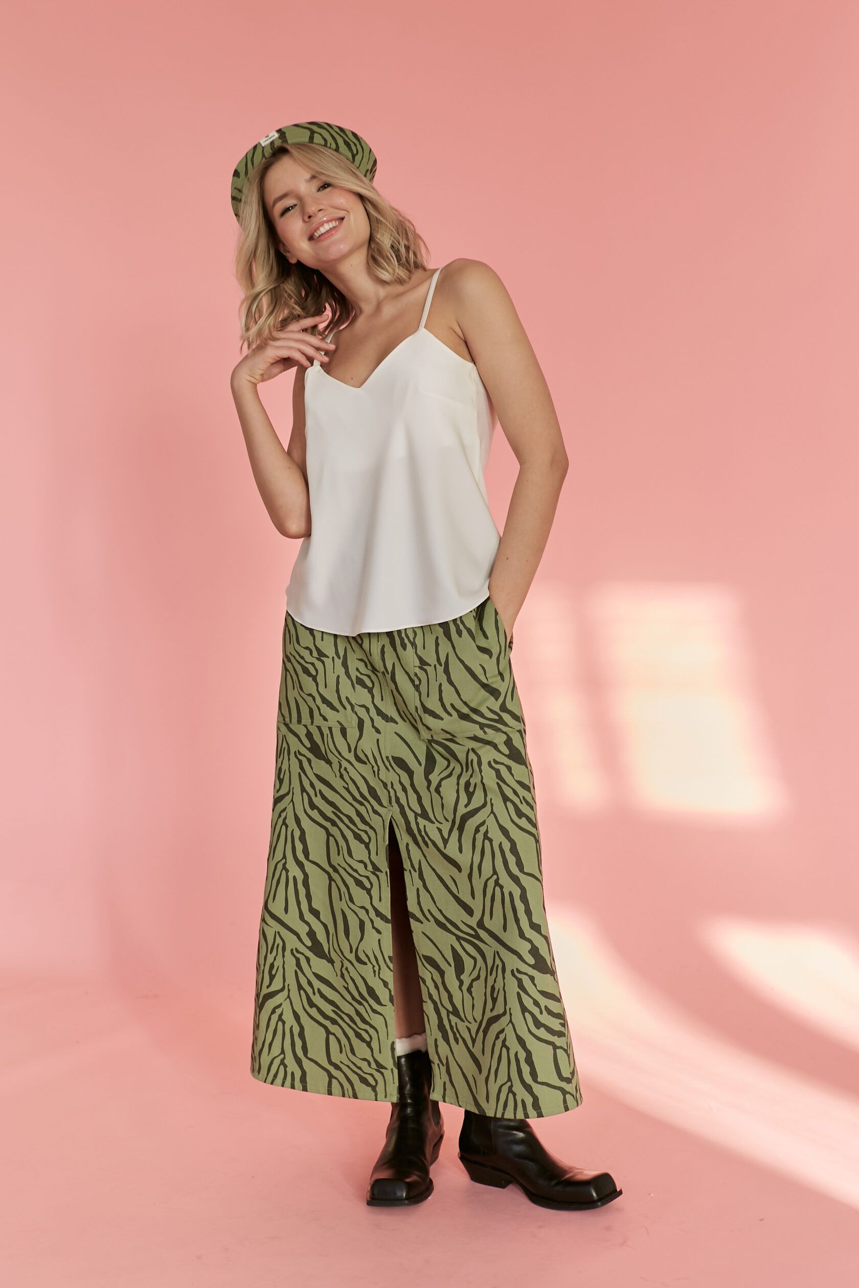 Юбка джинсовая макси зебра оливковая M