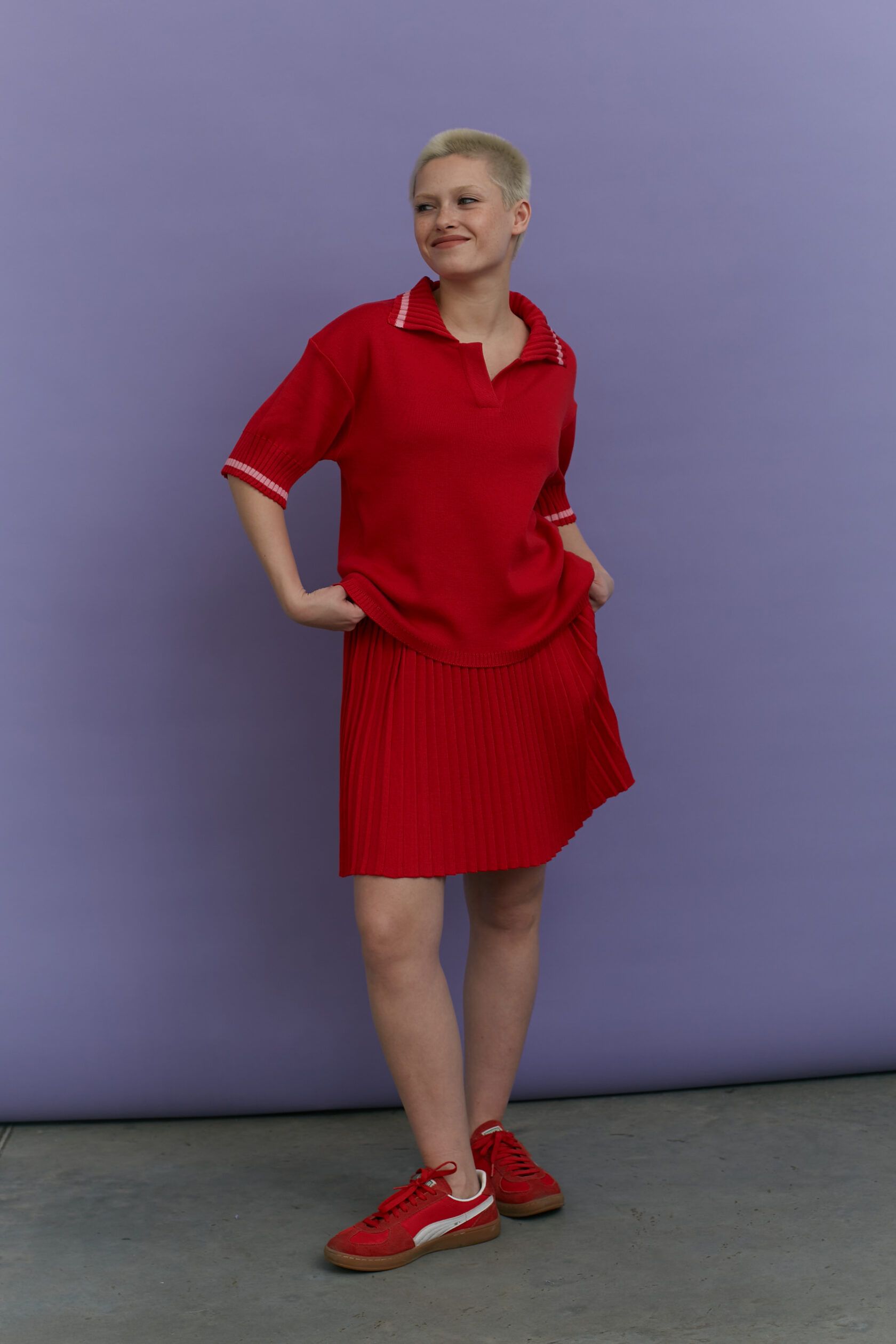 Юбка плиссе трикотажная мини алый M