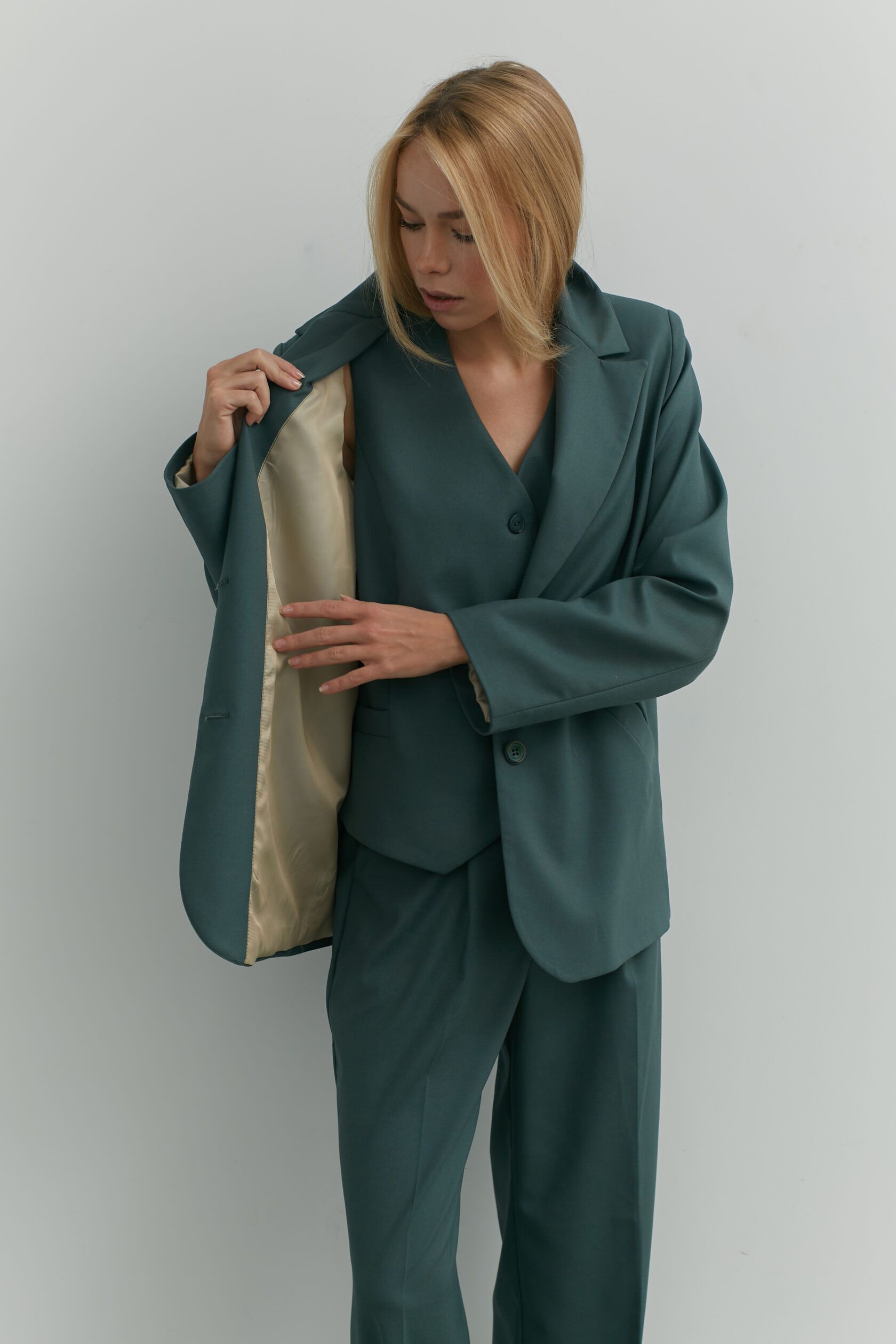 Жакет прямого кроя с карманами эвкалипт S