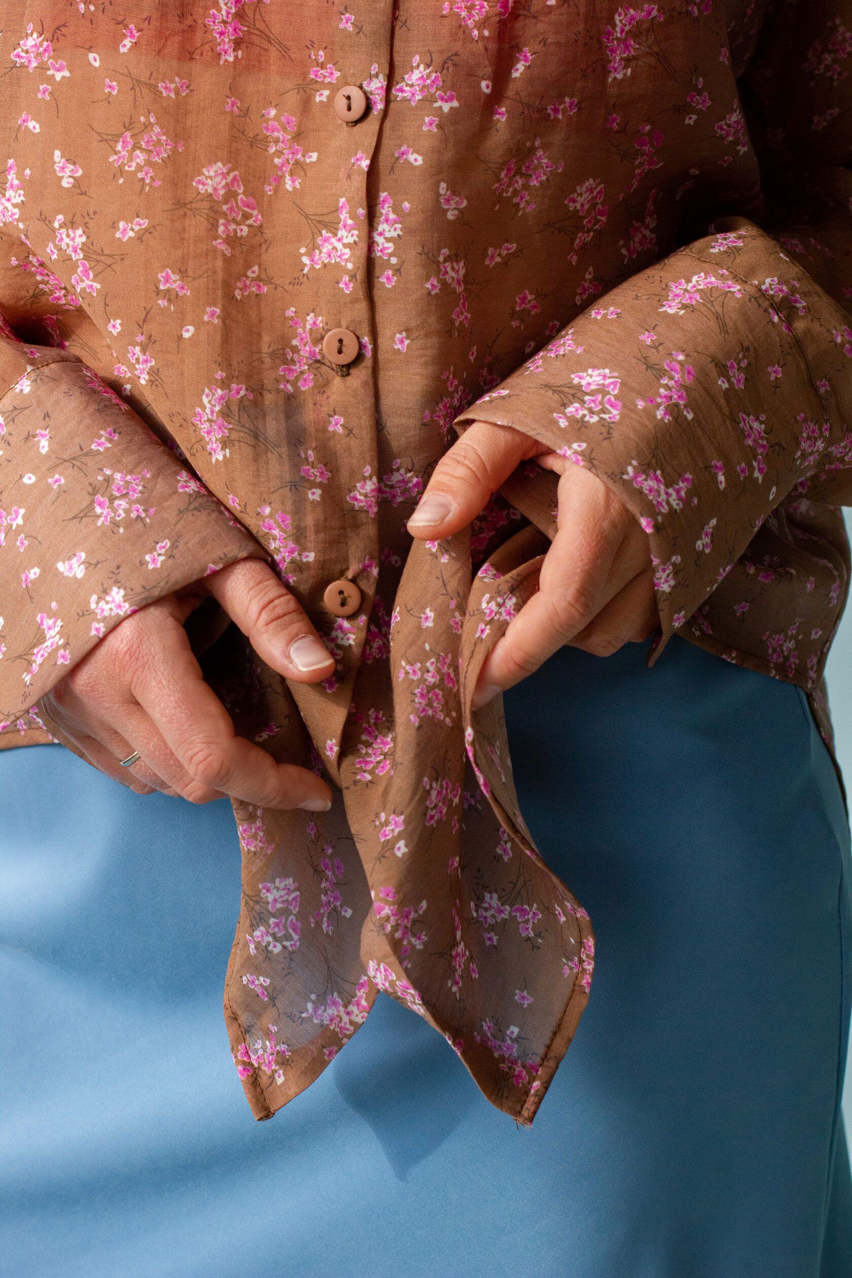 Рубашка женская из тенсела ириска one size