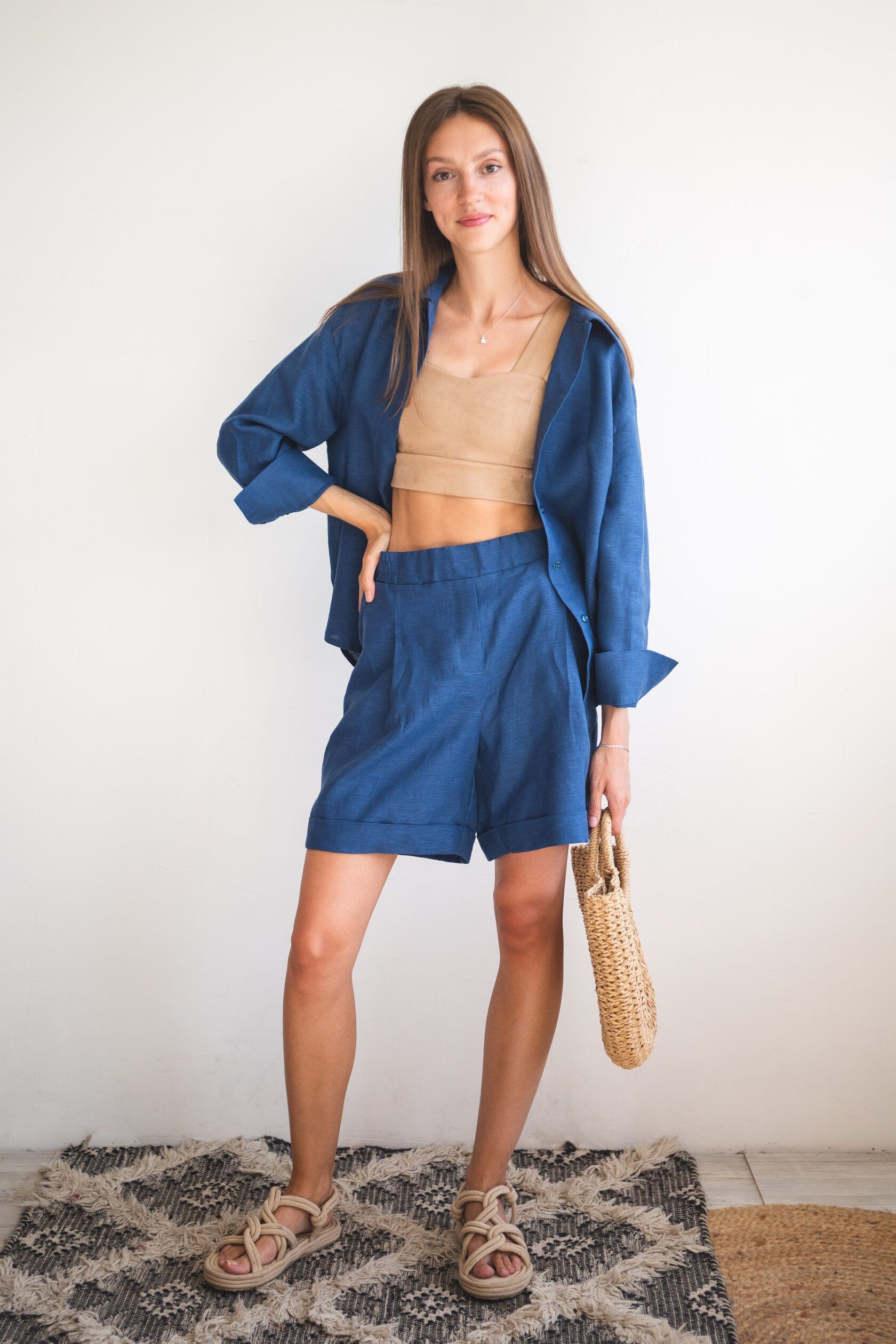 Шорты льняные синие L