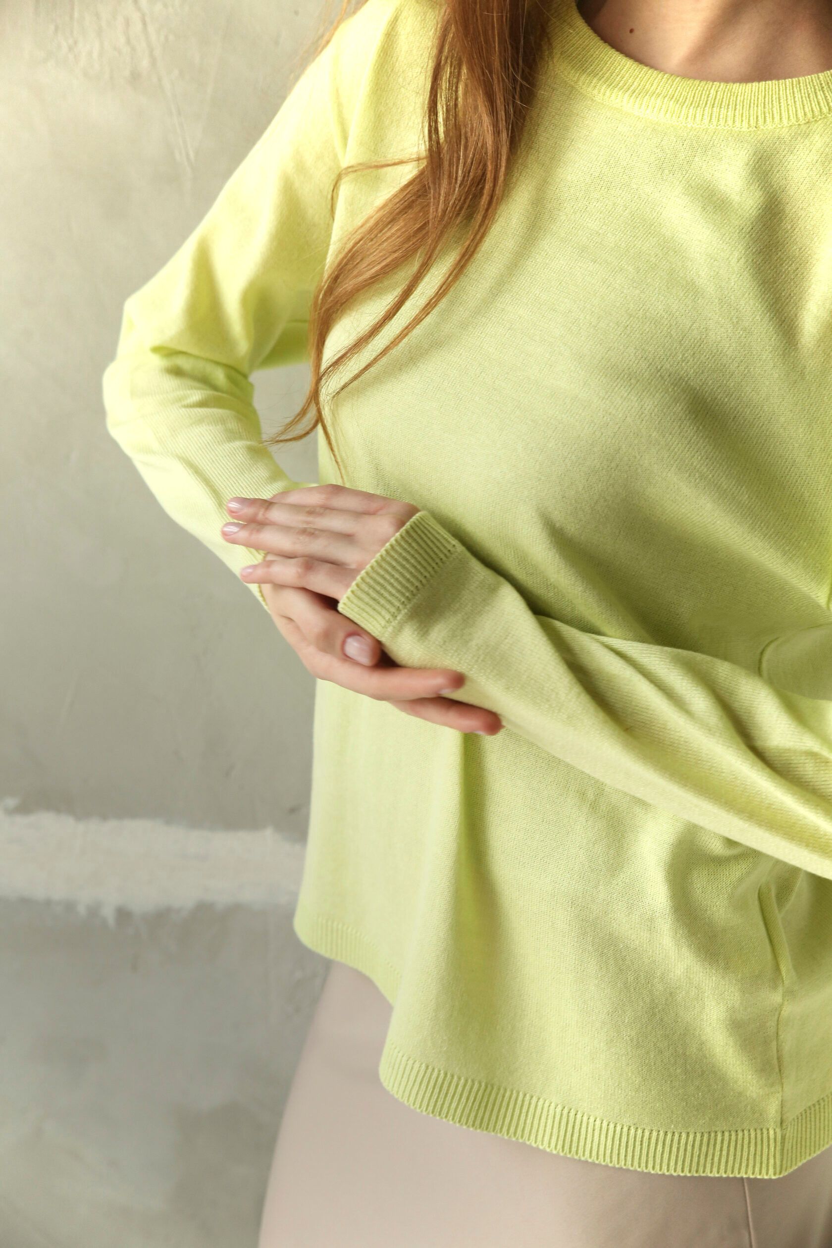 Лонгслив женский лайм L