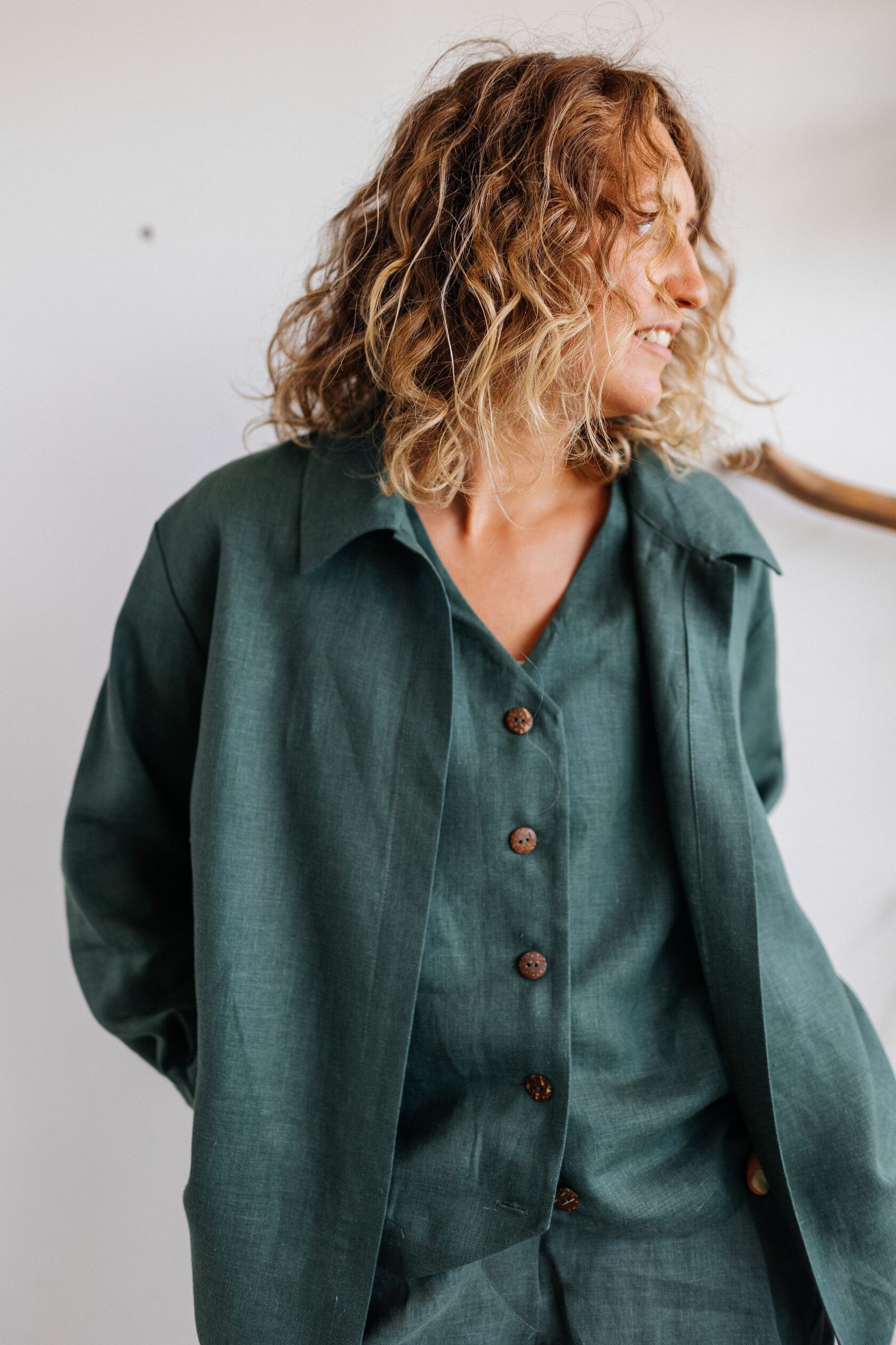 Рубашка льняная зеленая XS-S