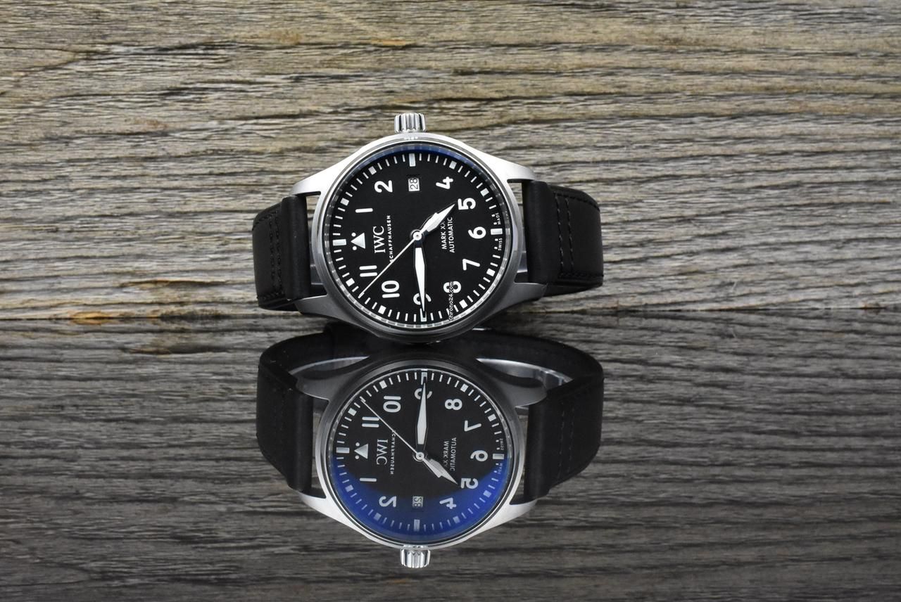 IWC Pilot iwc-pilot, black