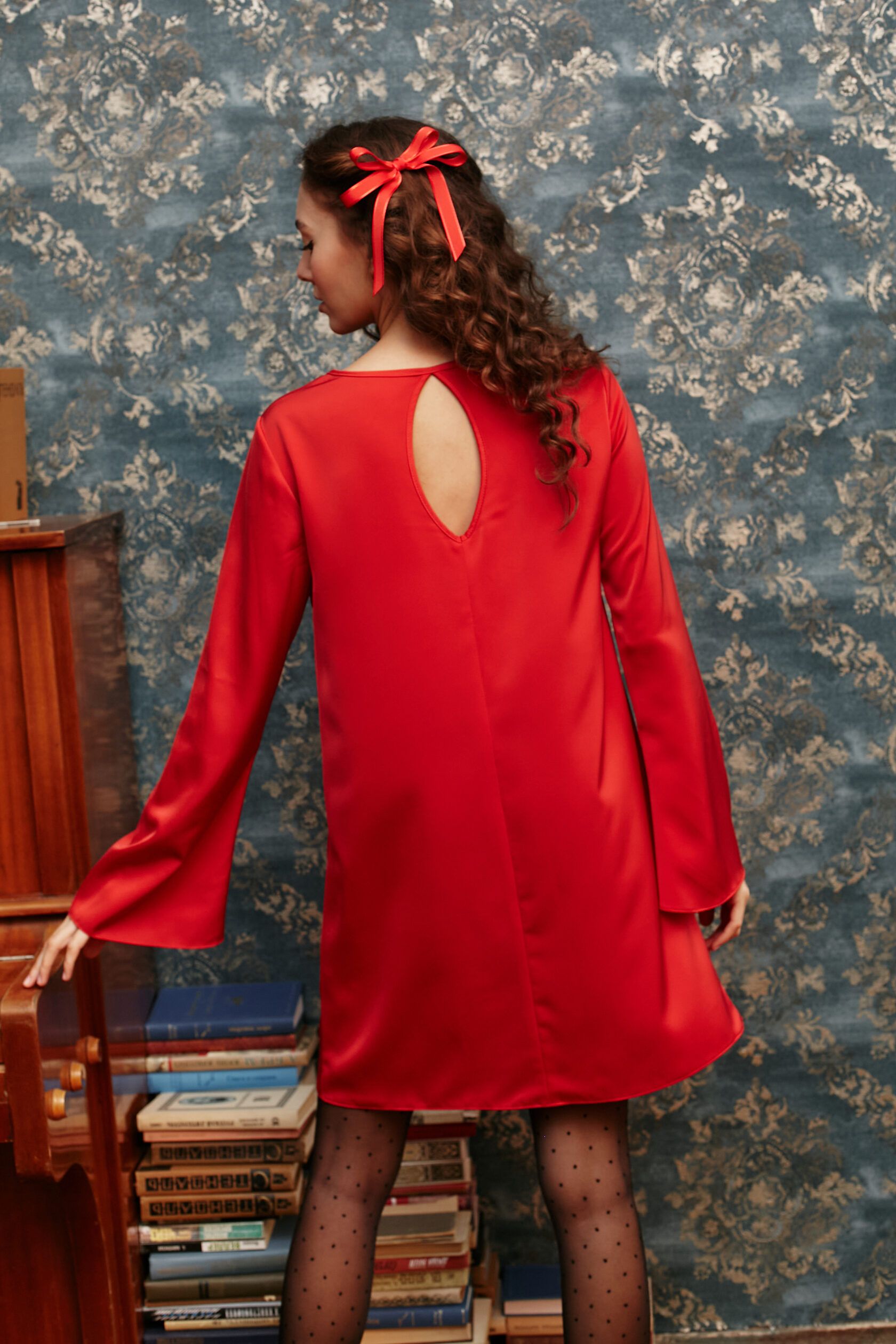 Платье Агата мини искусственный шелк алый L