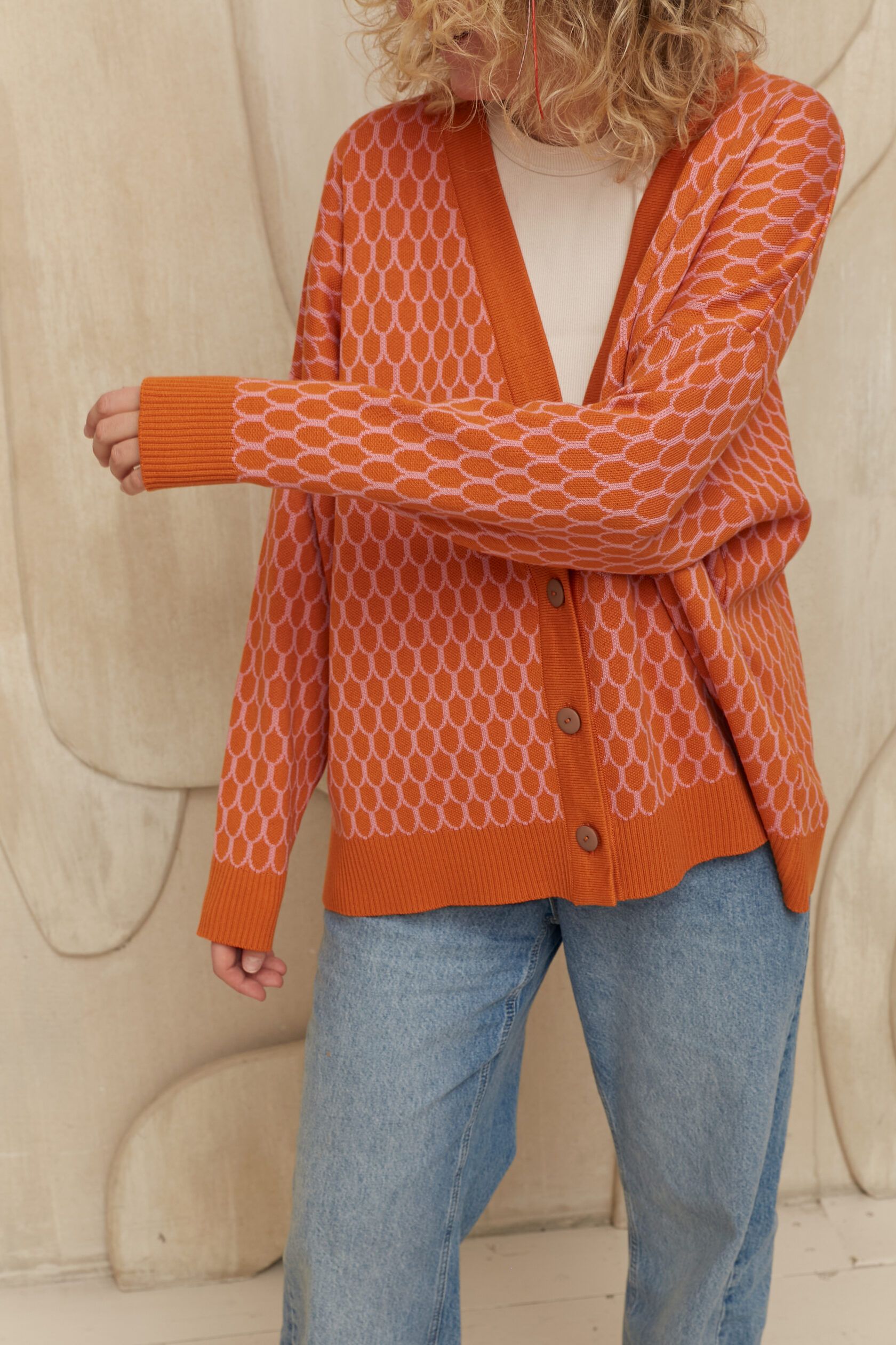 Кардиган Чешуйки жаккард апельсин oversize