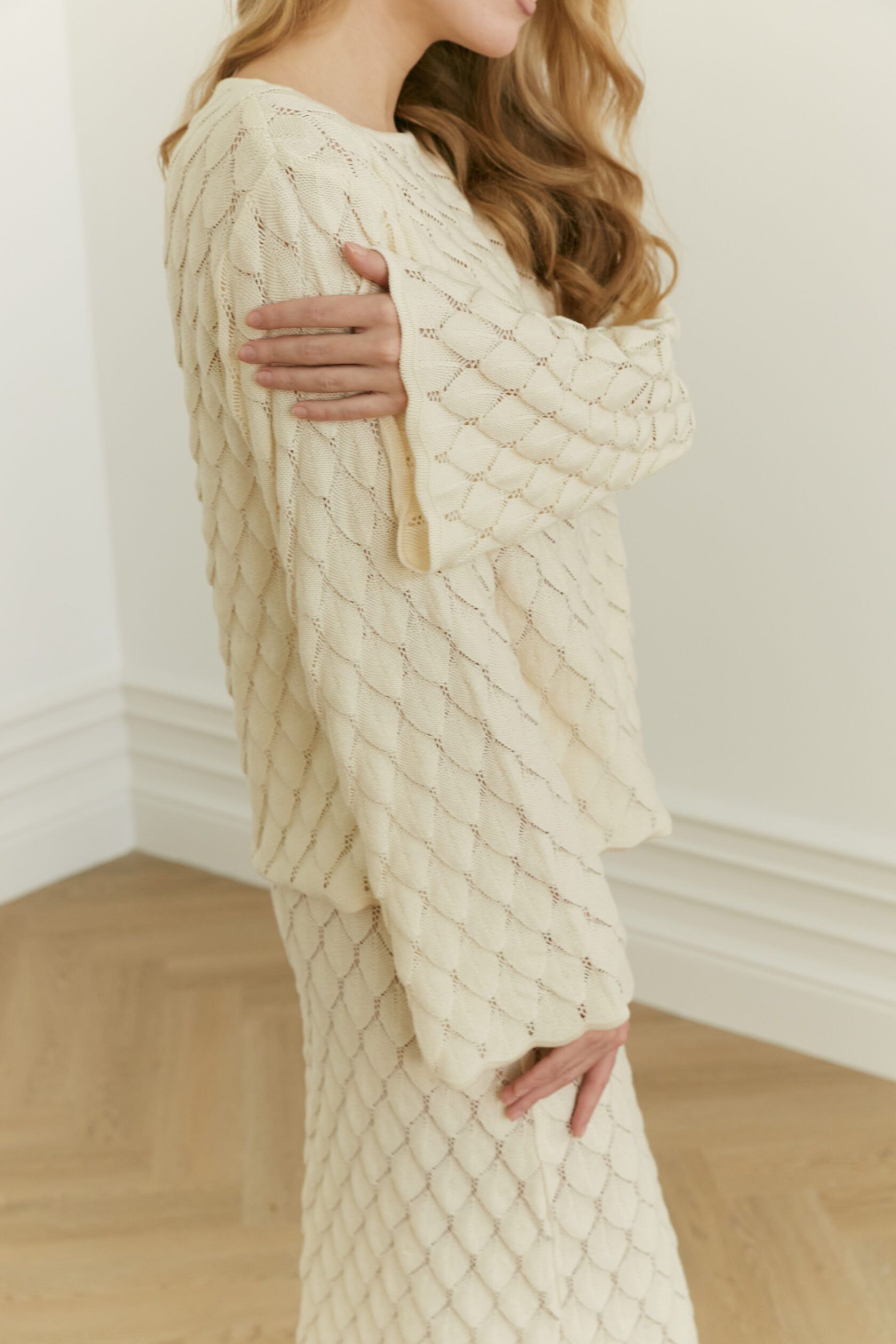 Лонгслив трикотажный ажур Листочки ваниль S-M