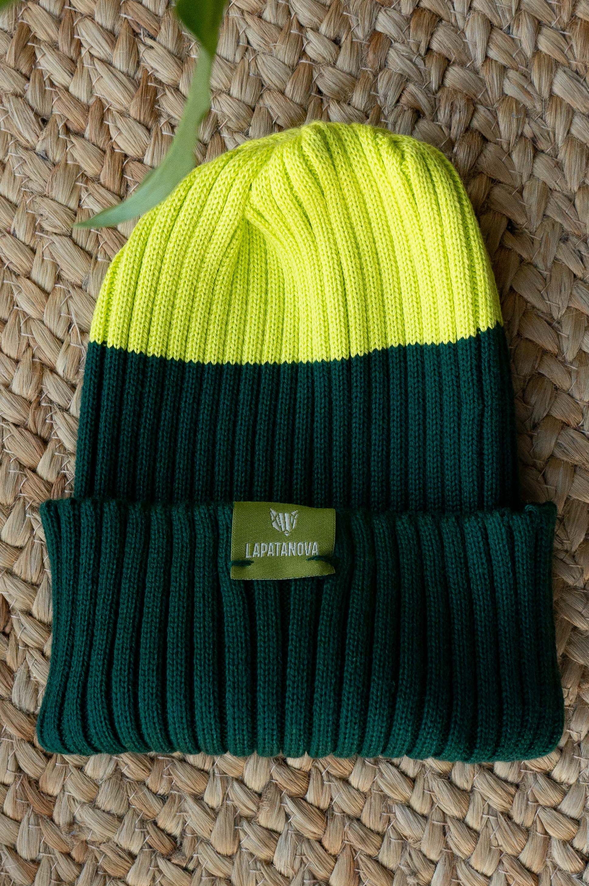 Шапка детская изумруд лайм L(4-6 лет)