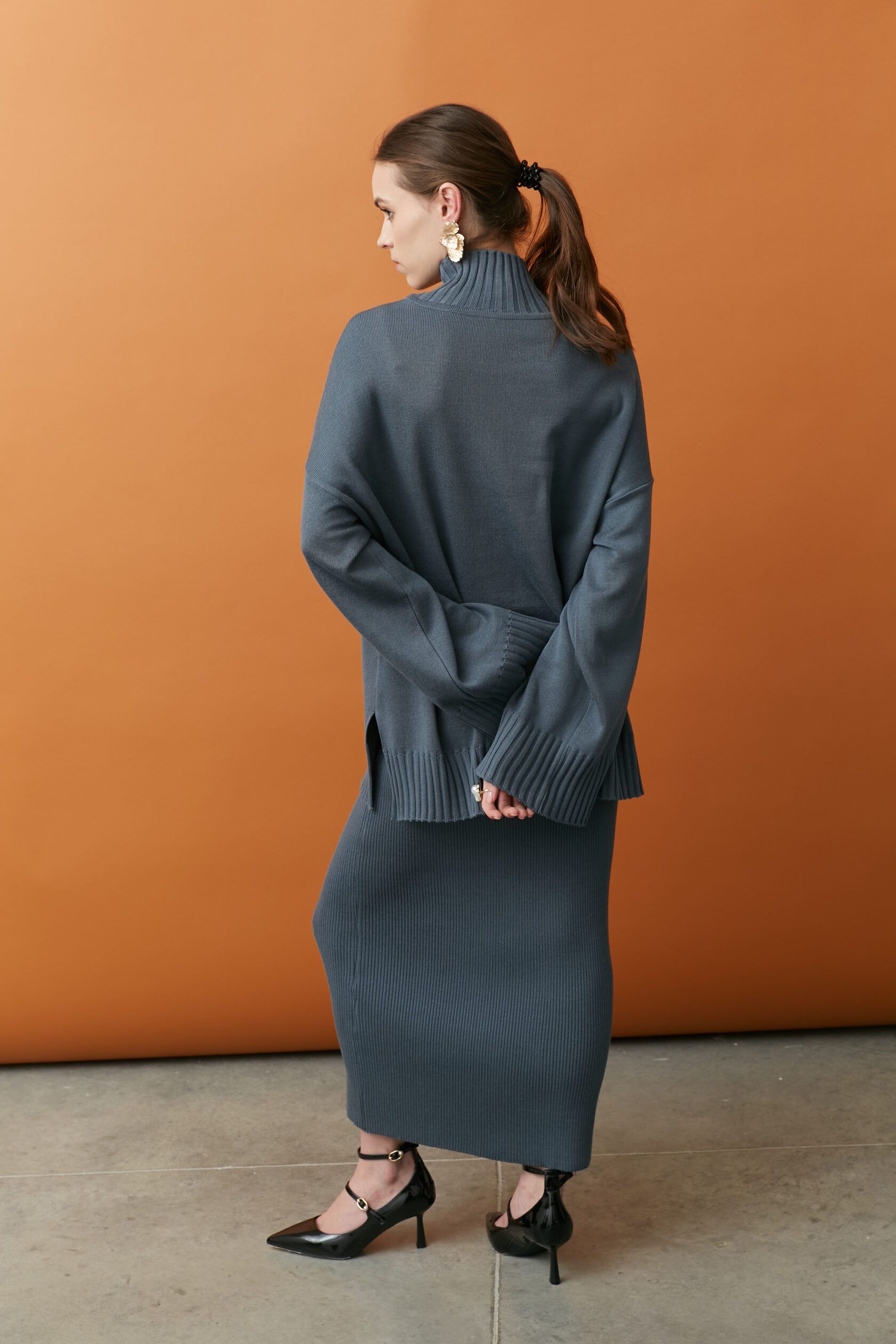 Юбка трикотажная графит миди one size