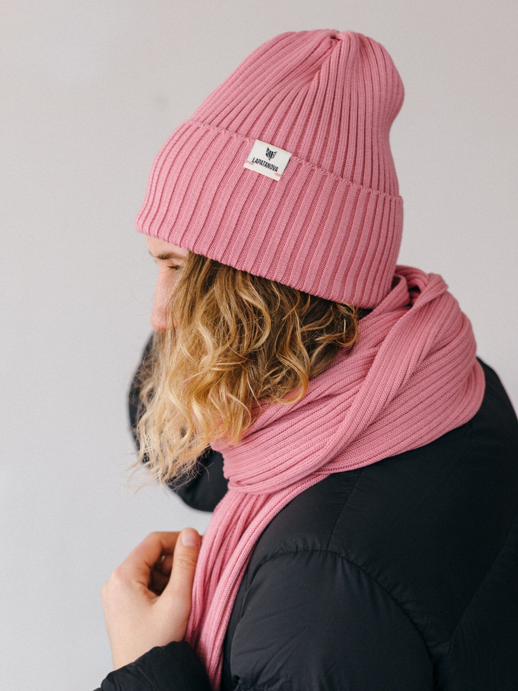 Шапка взрослая розовый S-L