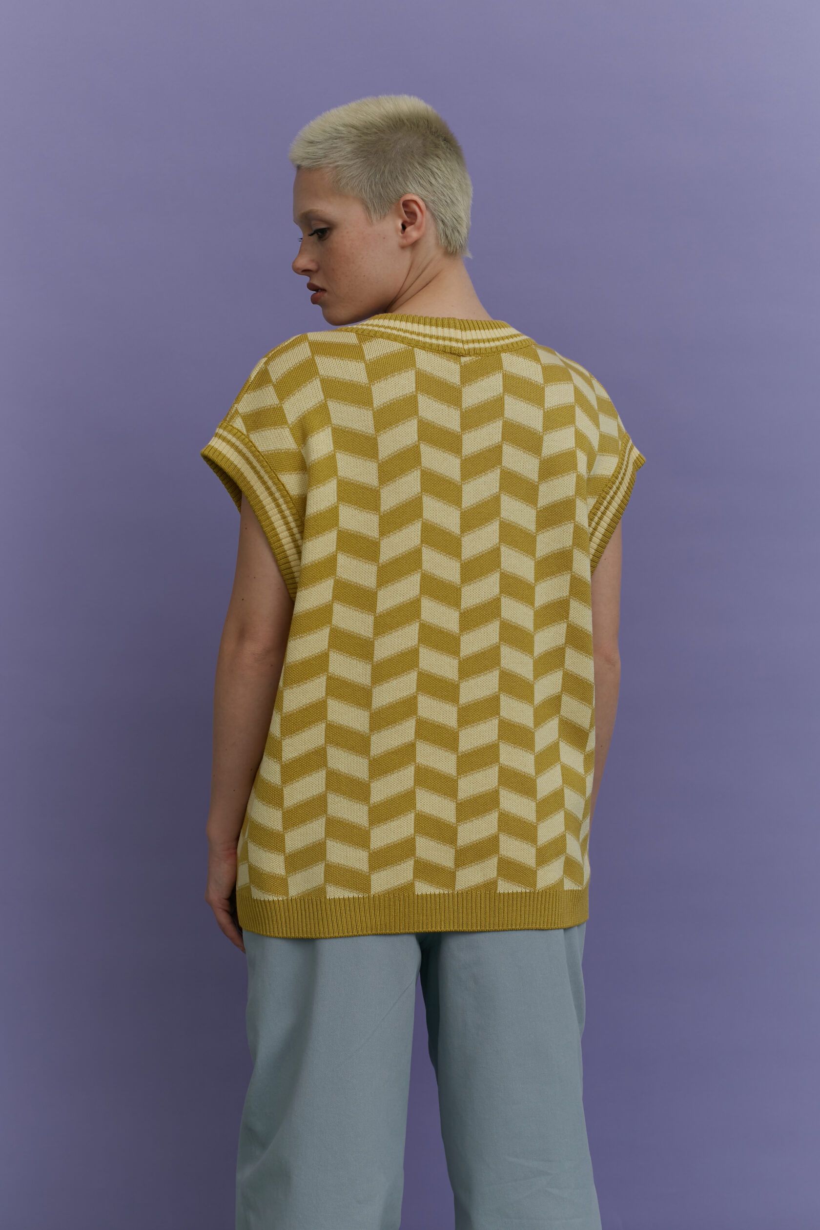 Жилет геометрия липа one size