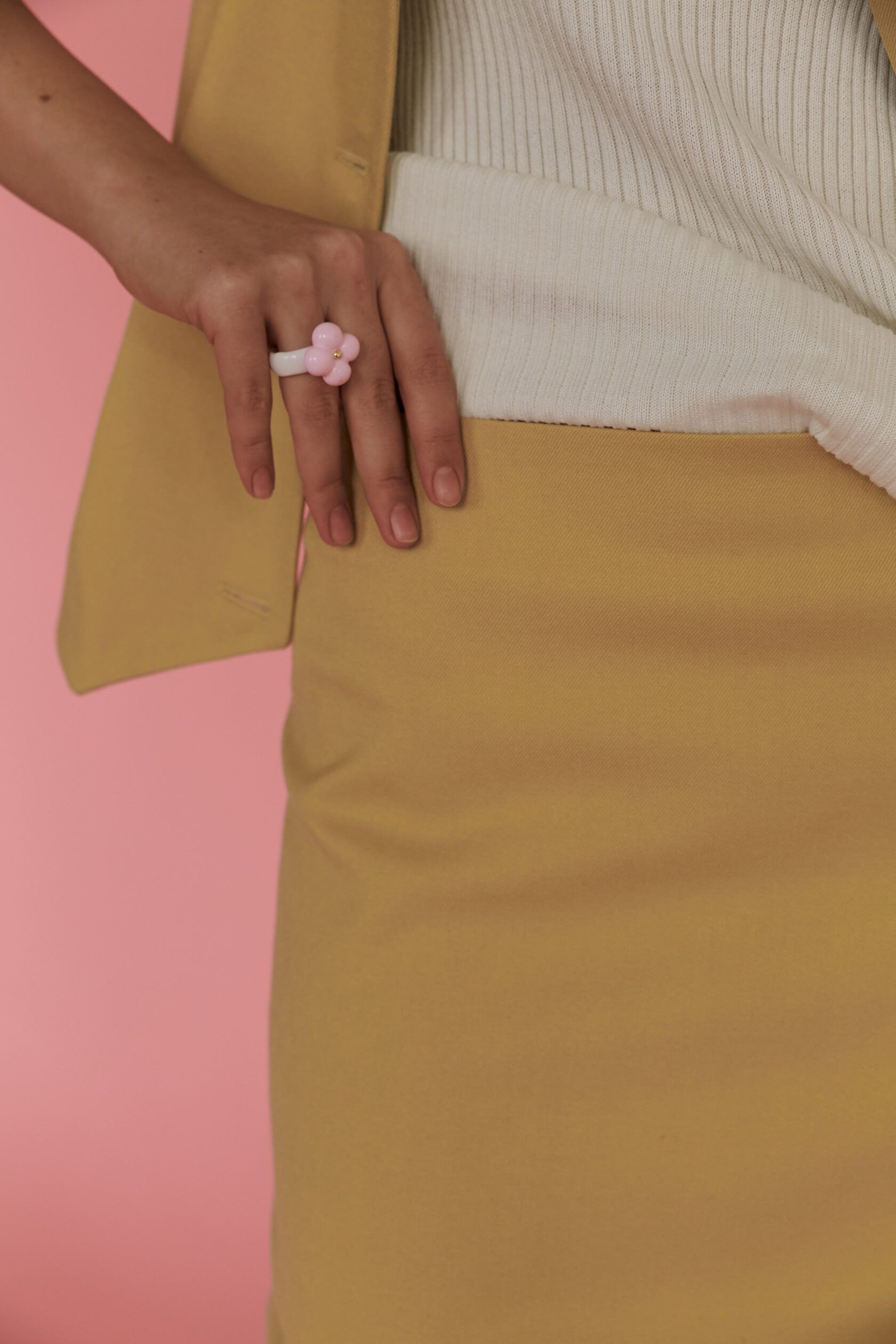 Юбка костюмная мини сливочно-желтый S