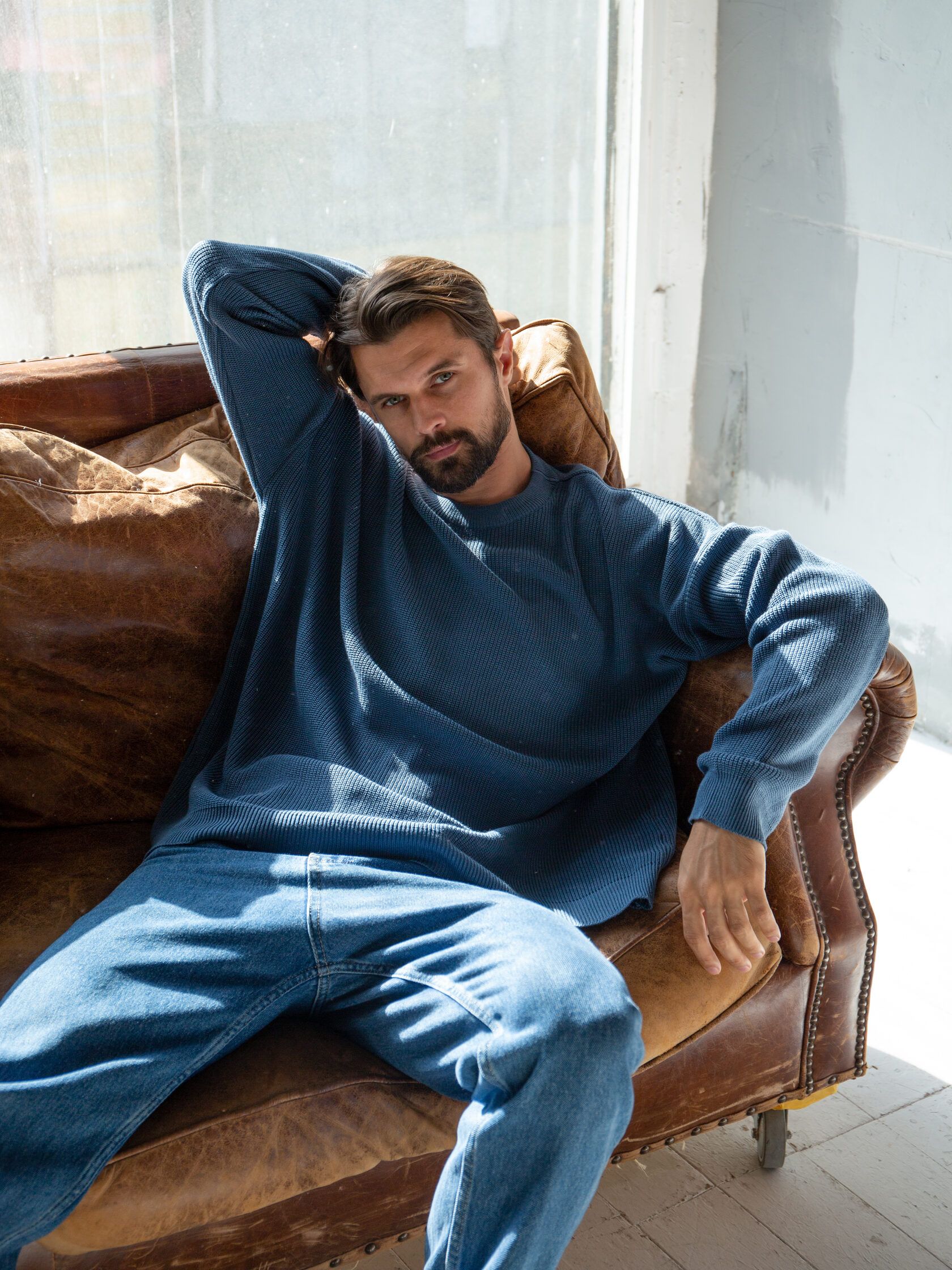 Свитер базовый мужской джинс M-L