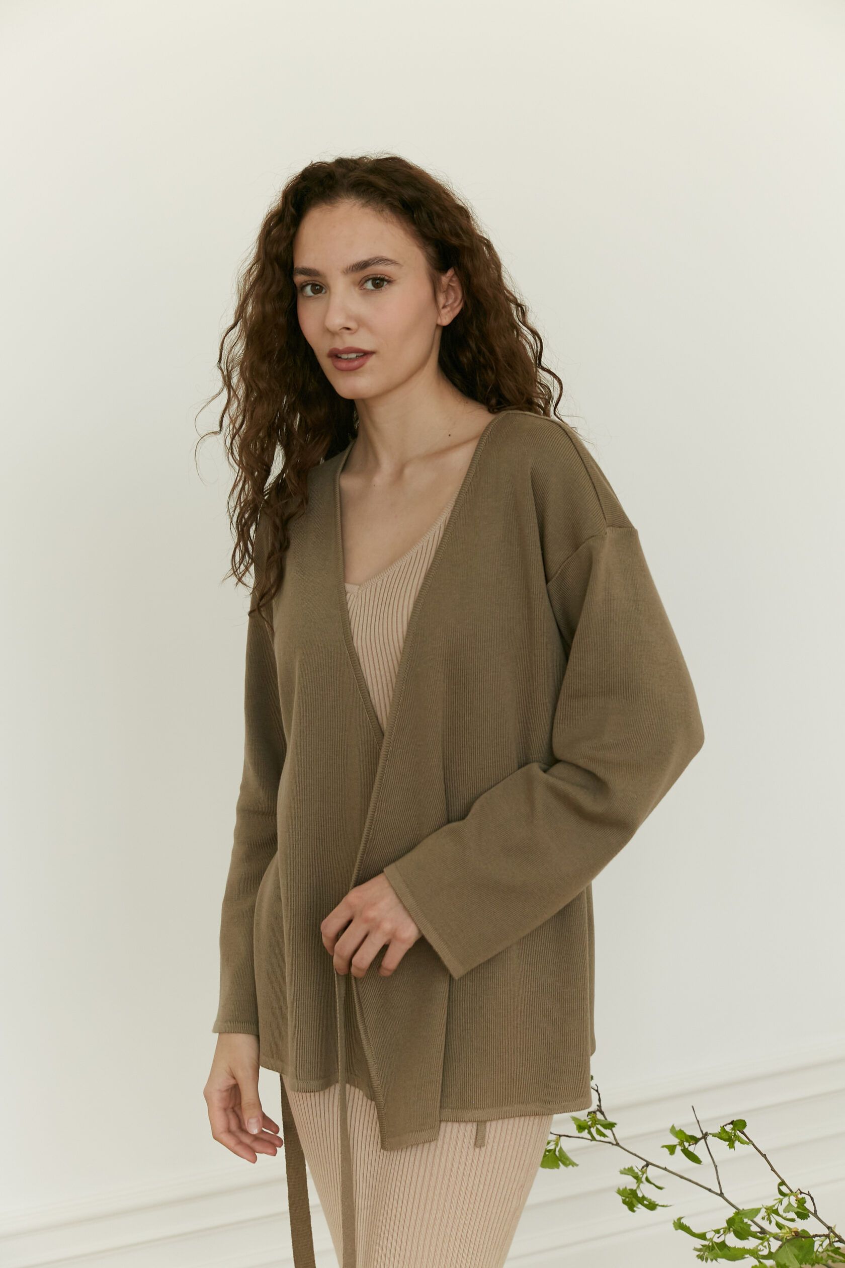 Кардиган трикотажный на завязках полынь S-L