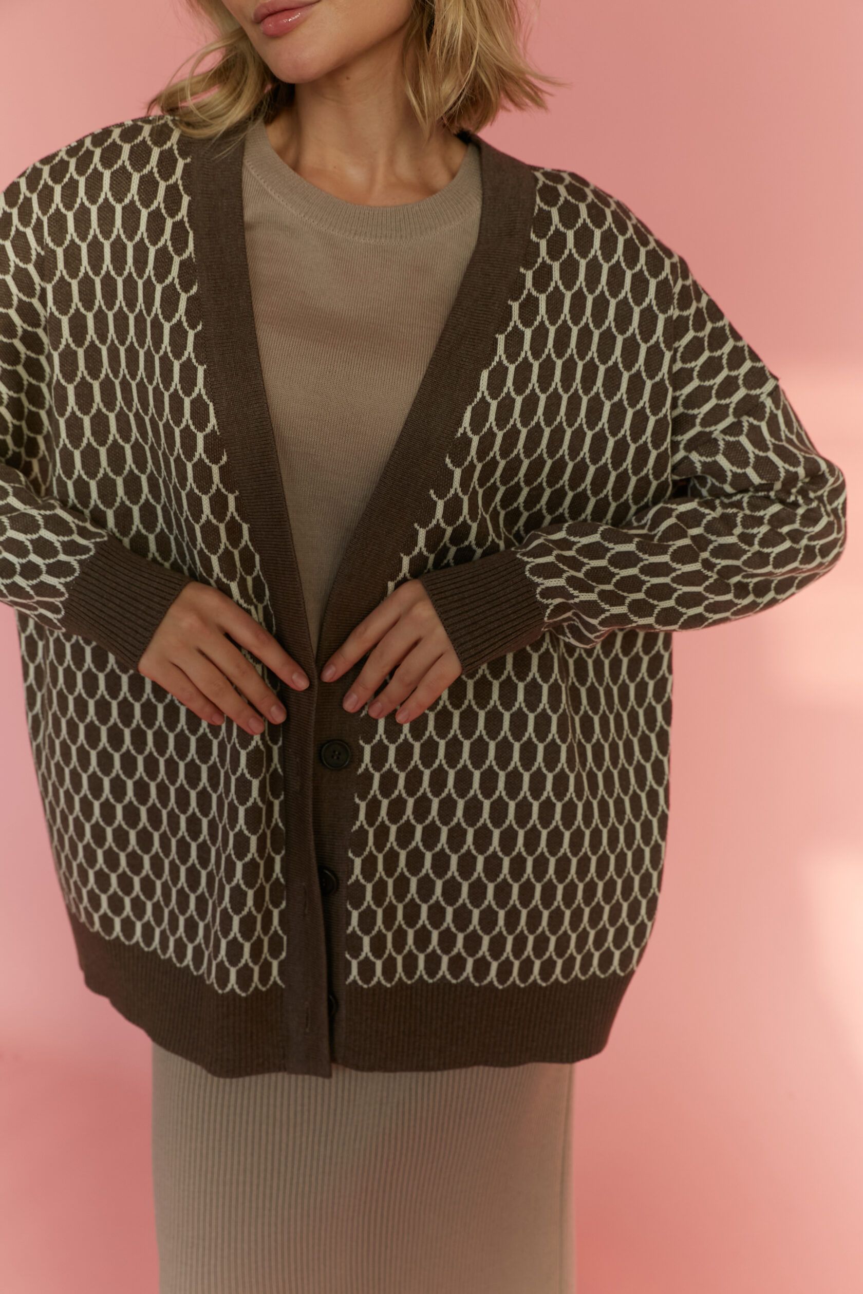 Кардиган Чешуйки жаккард тауп S-M