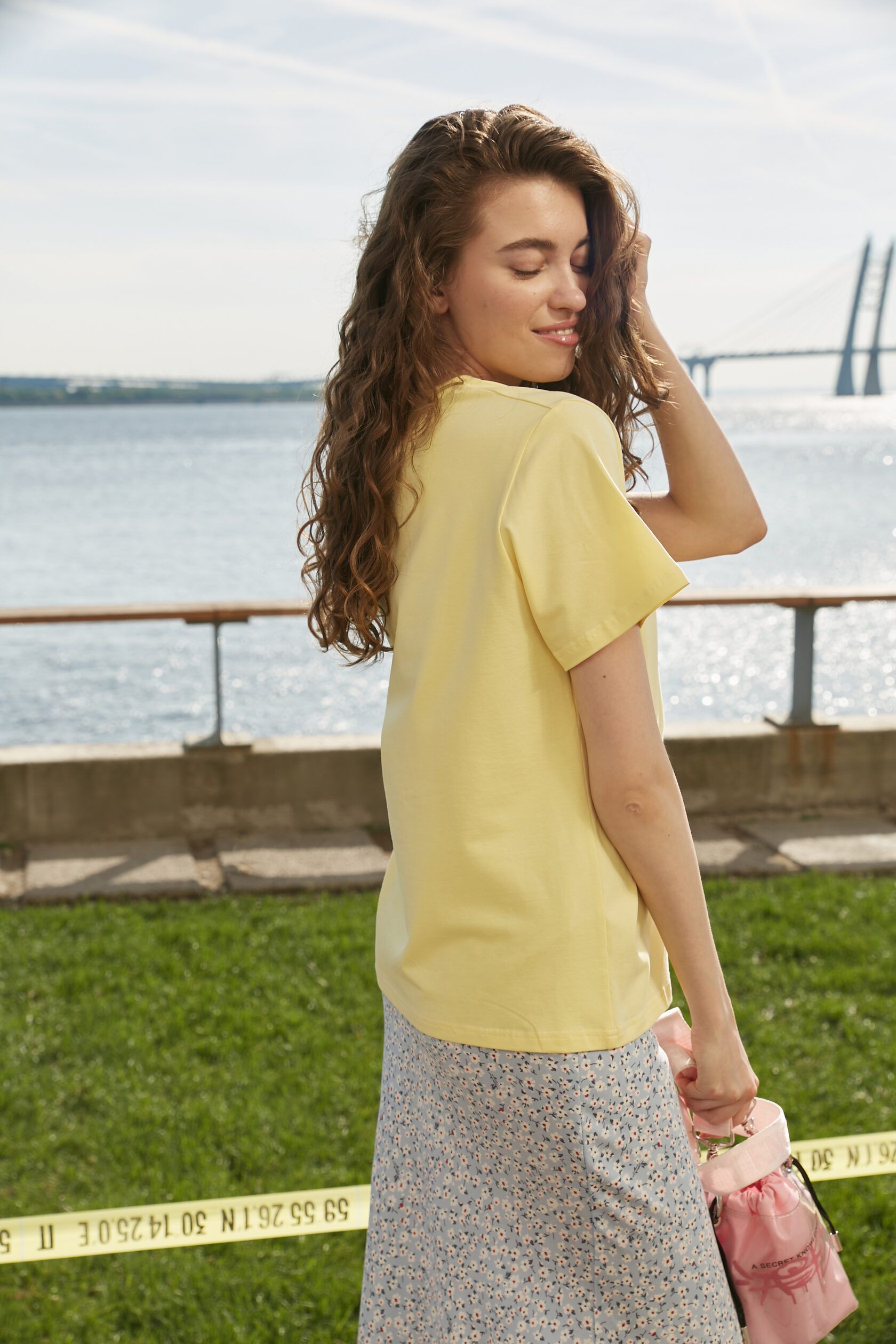 Футболка базовая желтый S