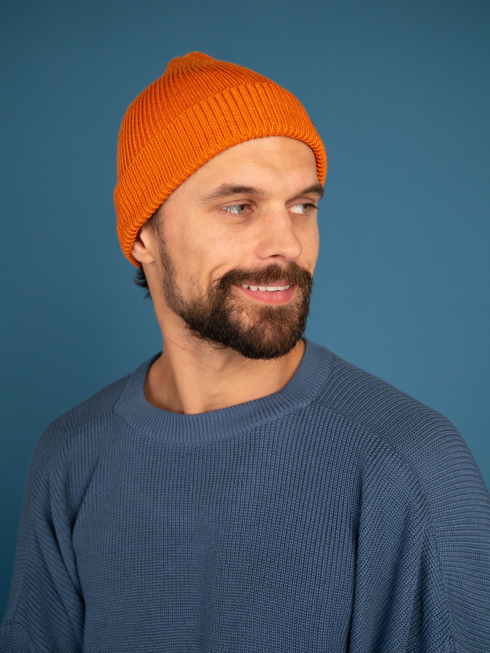 Шапка мужская бини оранж 54-60