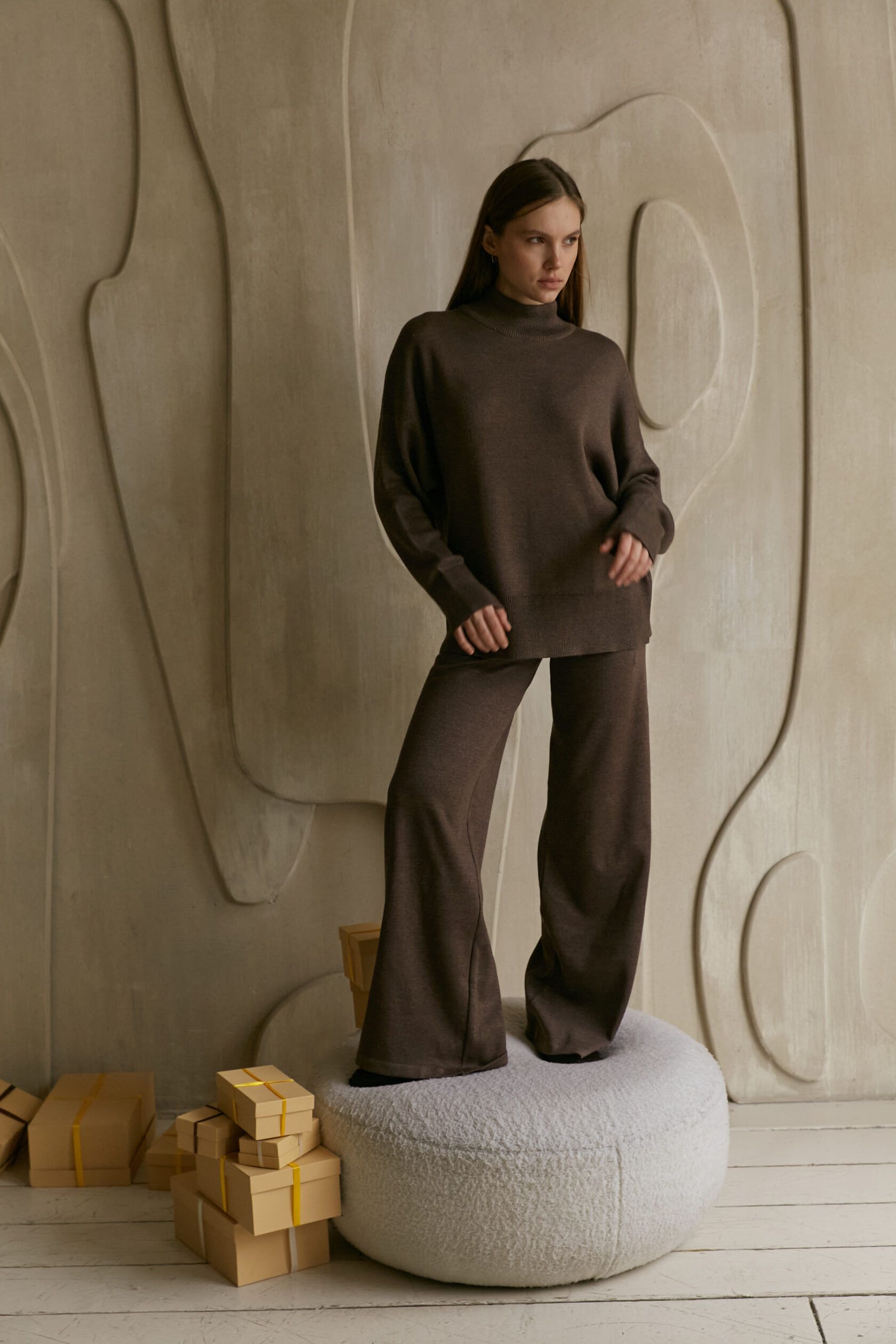 Брюки трикотаж тауп M-L