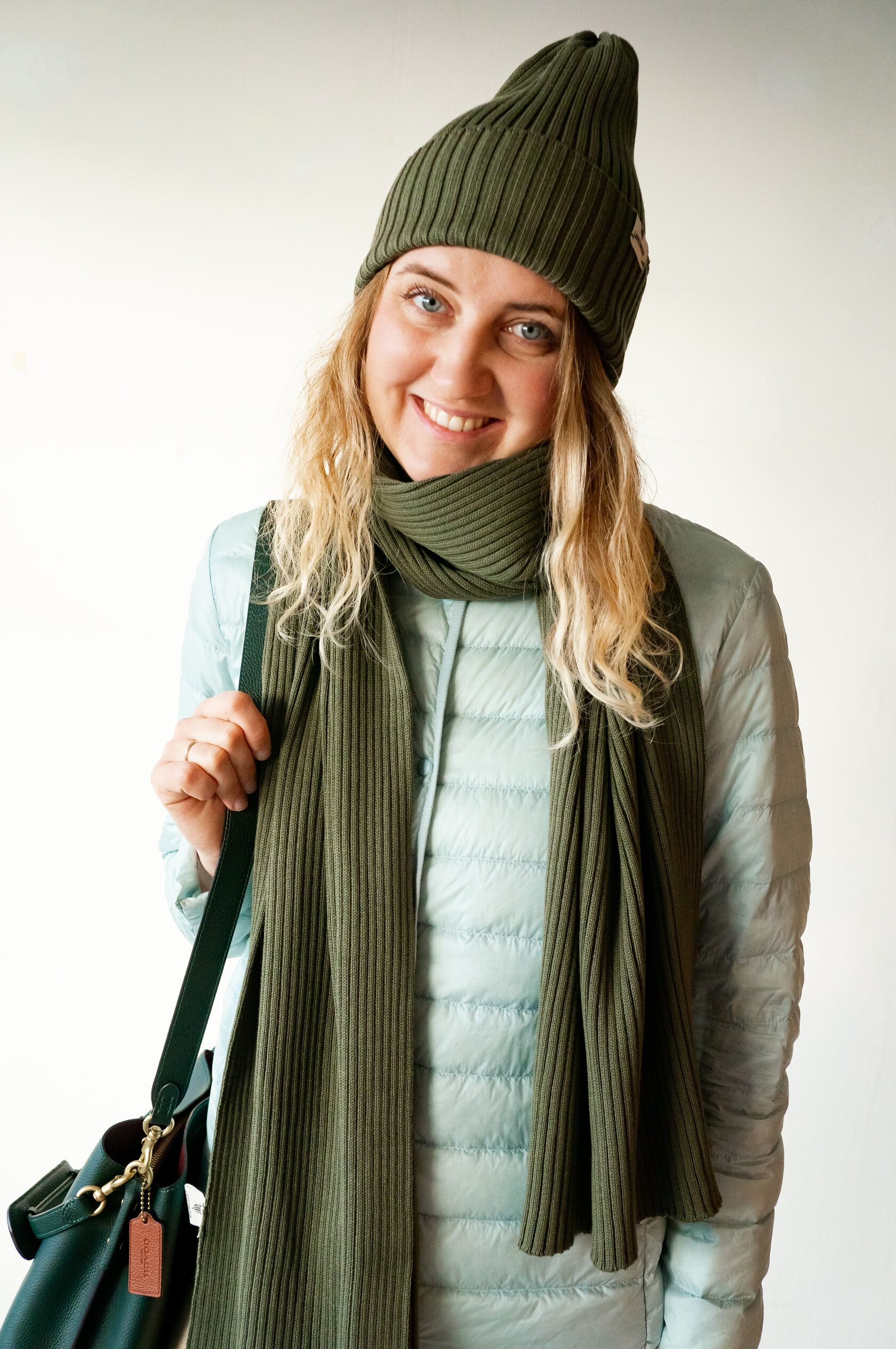 Шарф взрослый хаки undefined