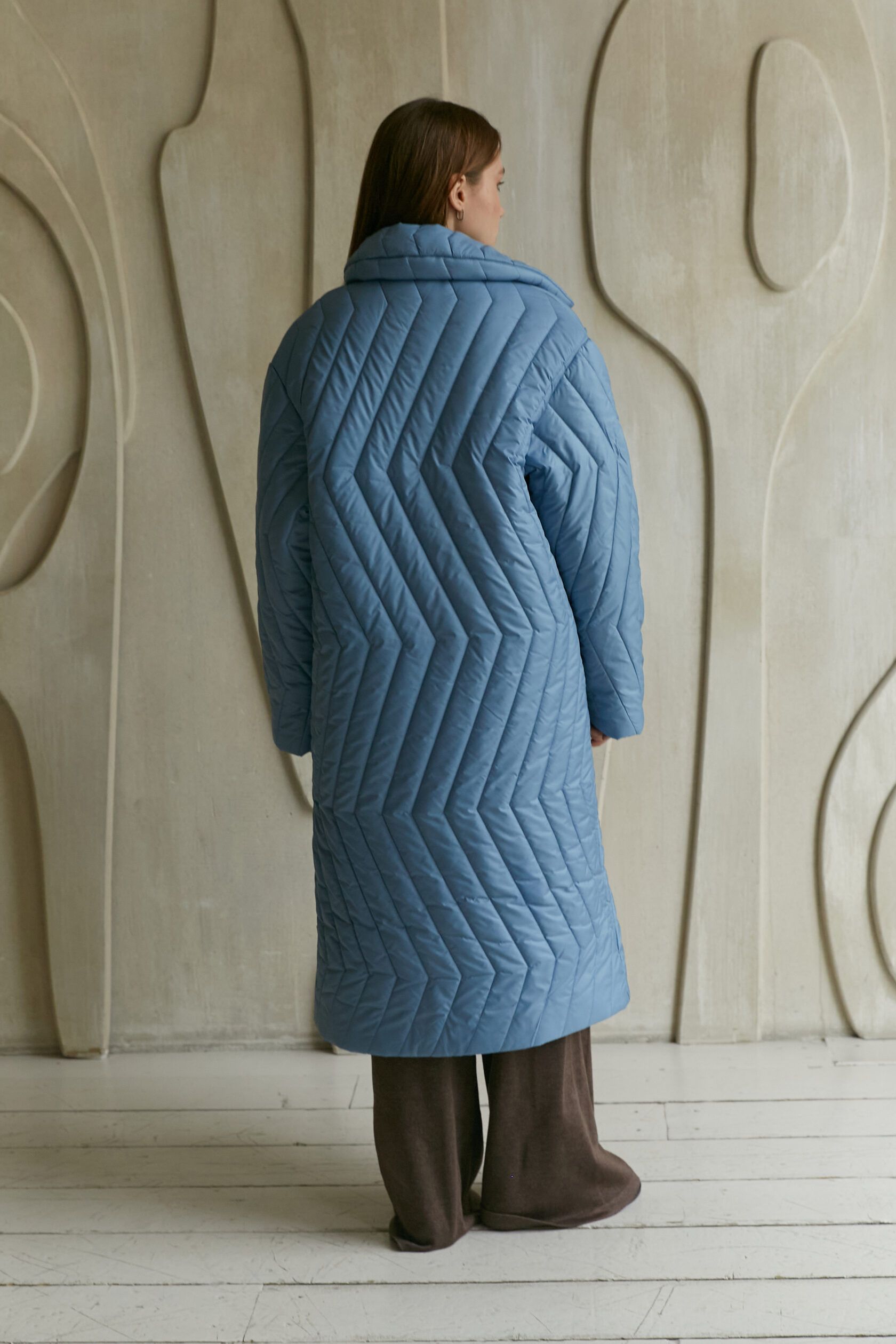 Пальто стеганое женское голубое S-M