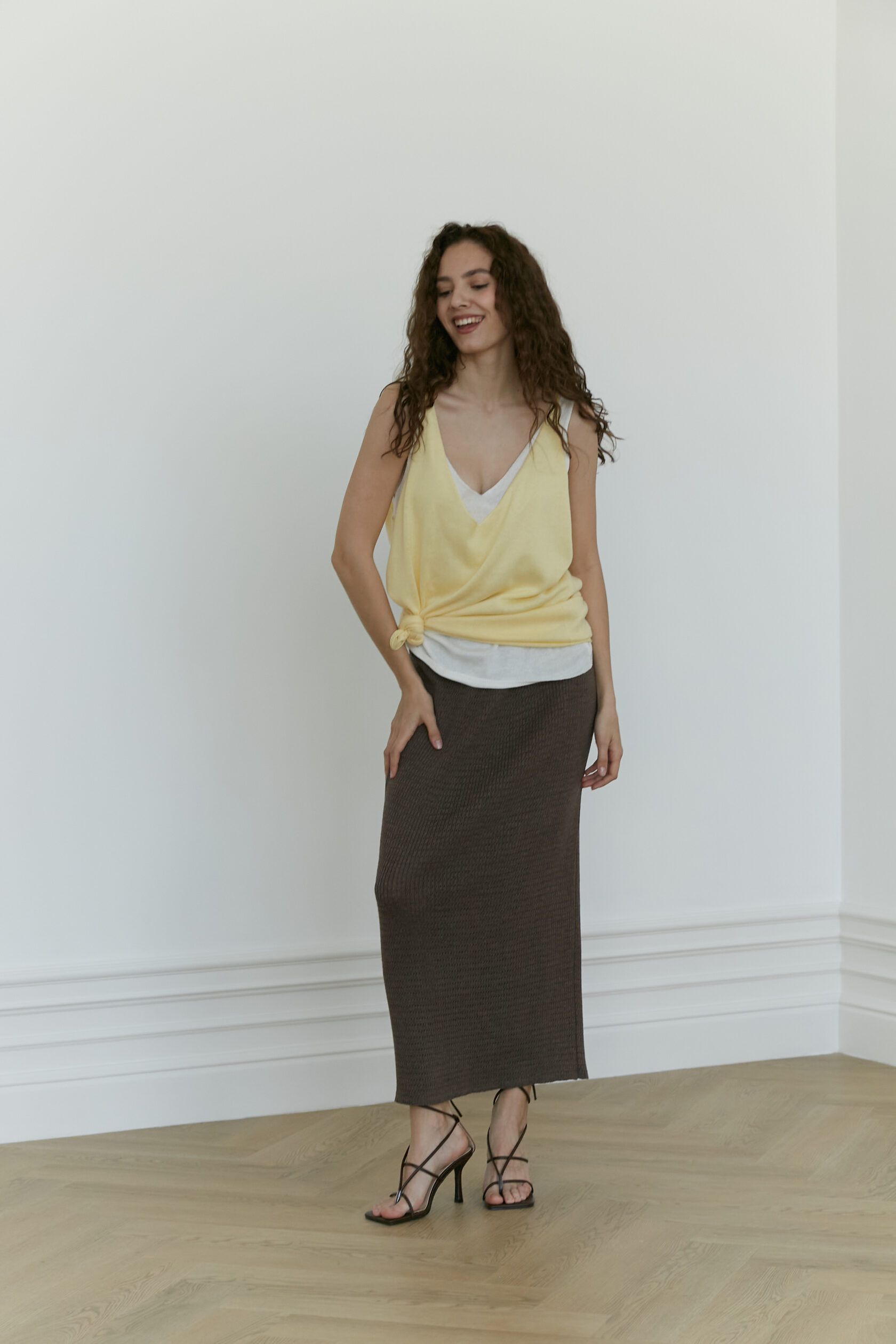 Юбка трикотажная ажур Бриз тауп M-L