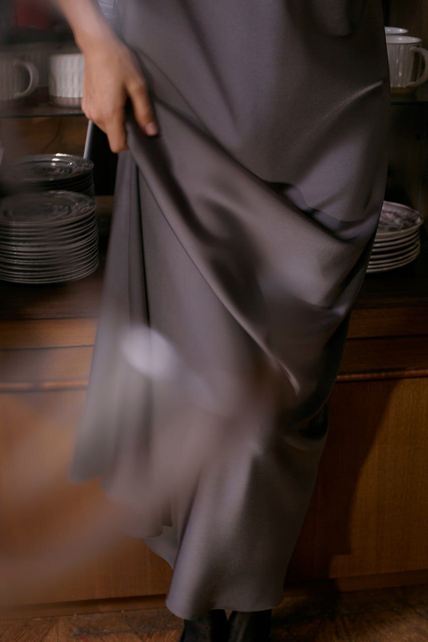 Платье Ариэль макси искусственный шелк серебро L