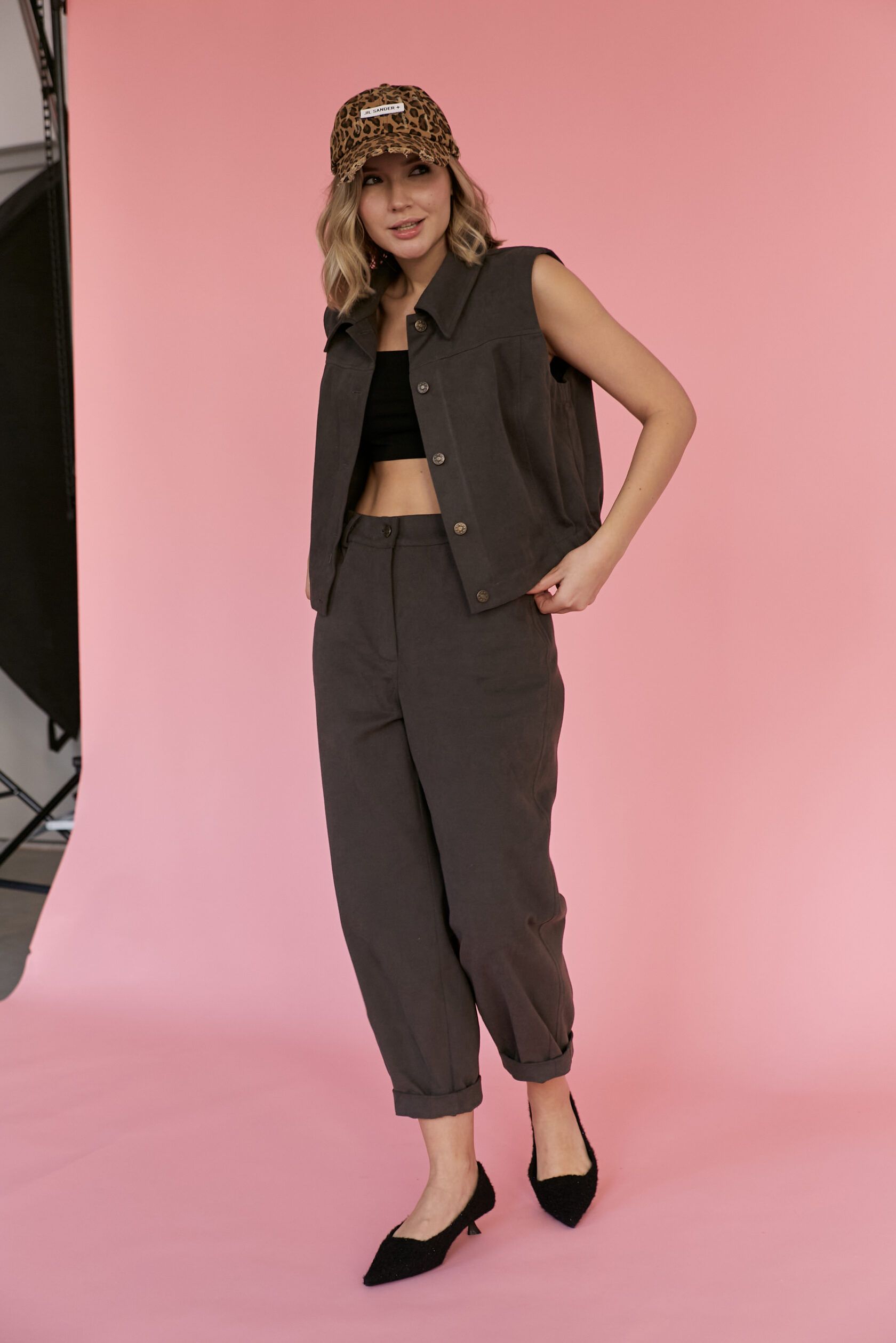 Джинсы-бананы графит M(ОБ 96-100)