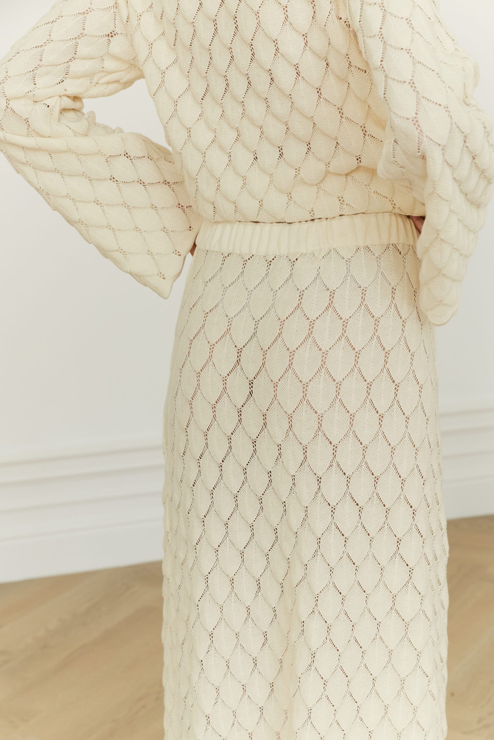 Юбка трикотажная ажур Листочки ваниль S-M