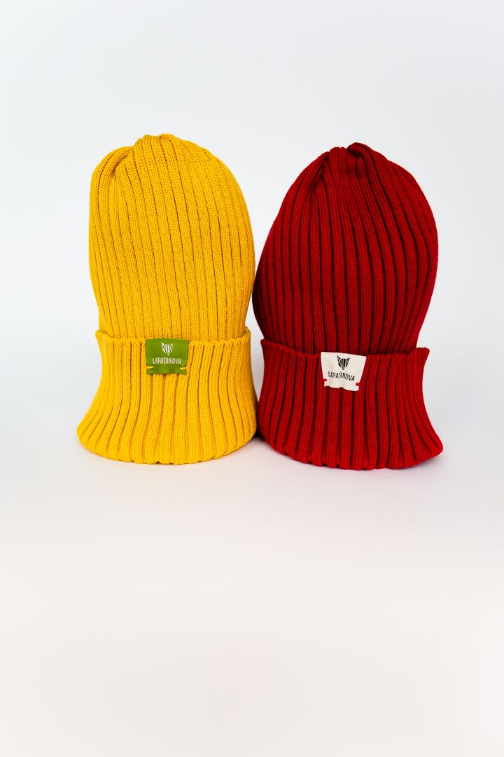 Шапка взрослая красный S-L