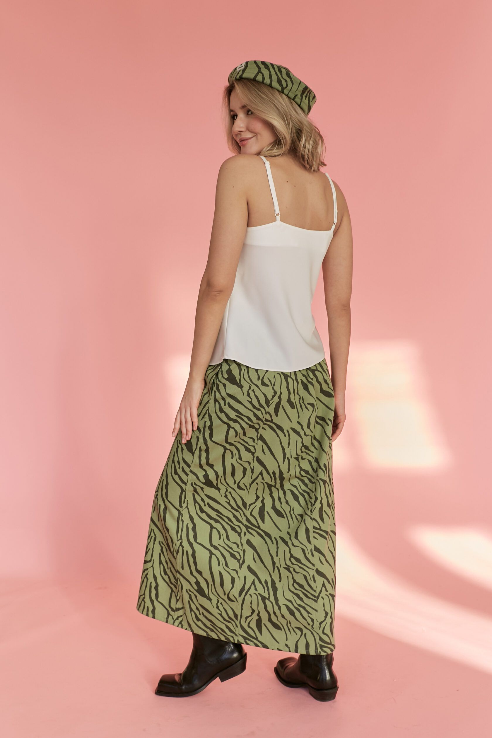 Юбка джинсовая макси зебра оливковая M