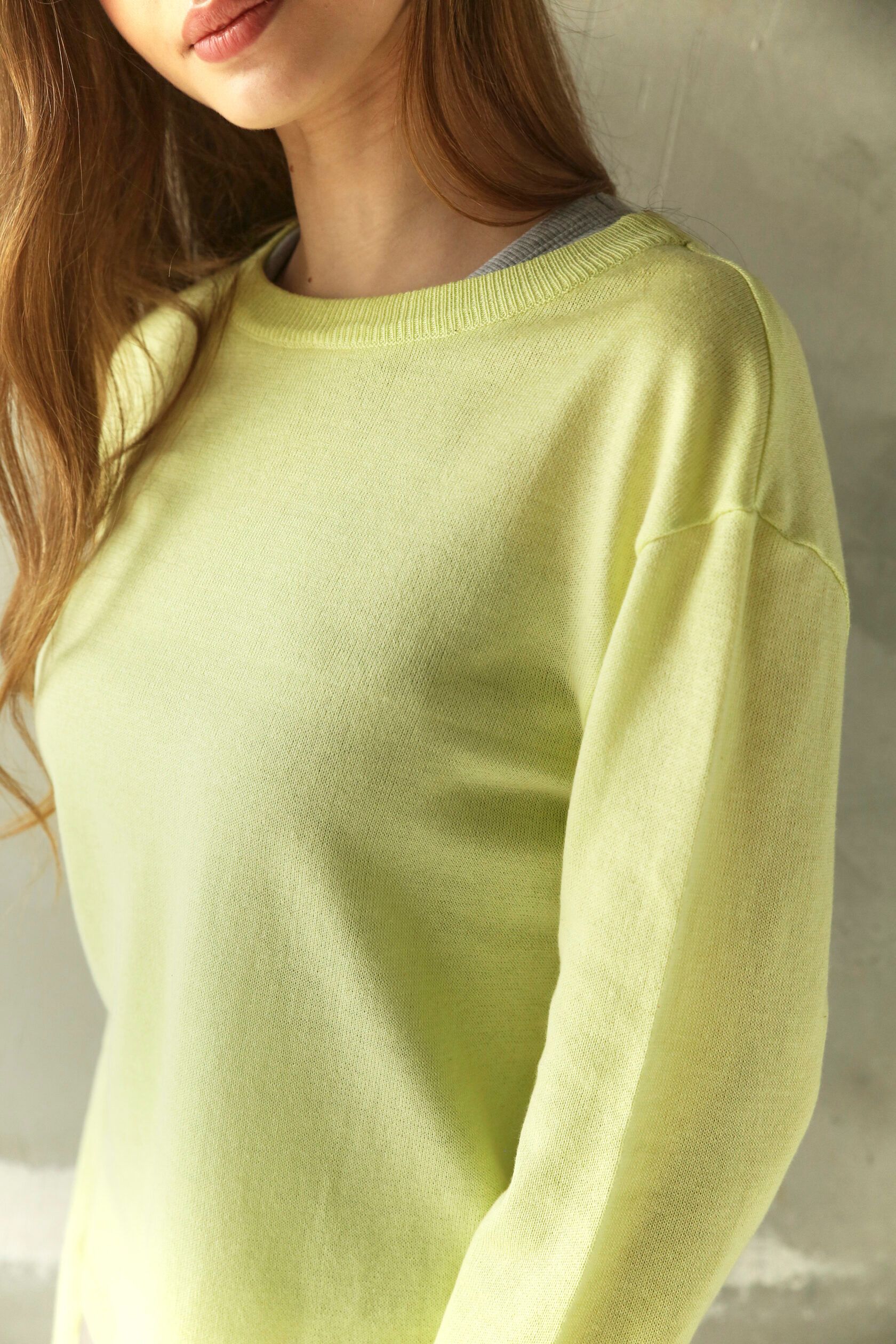 Лонгслив женский лайм L