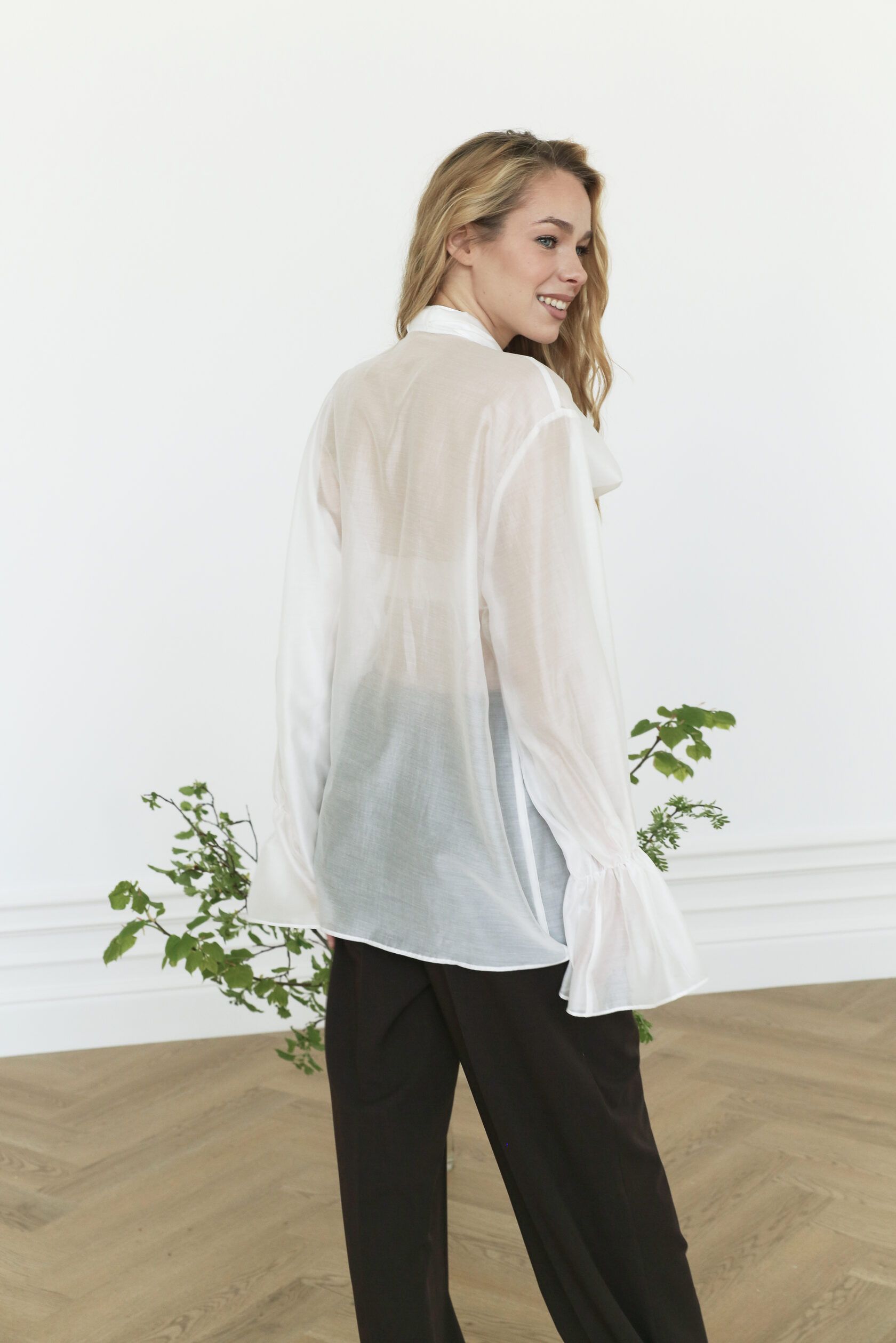 Блуза бохо из тенсела белая М