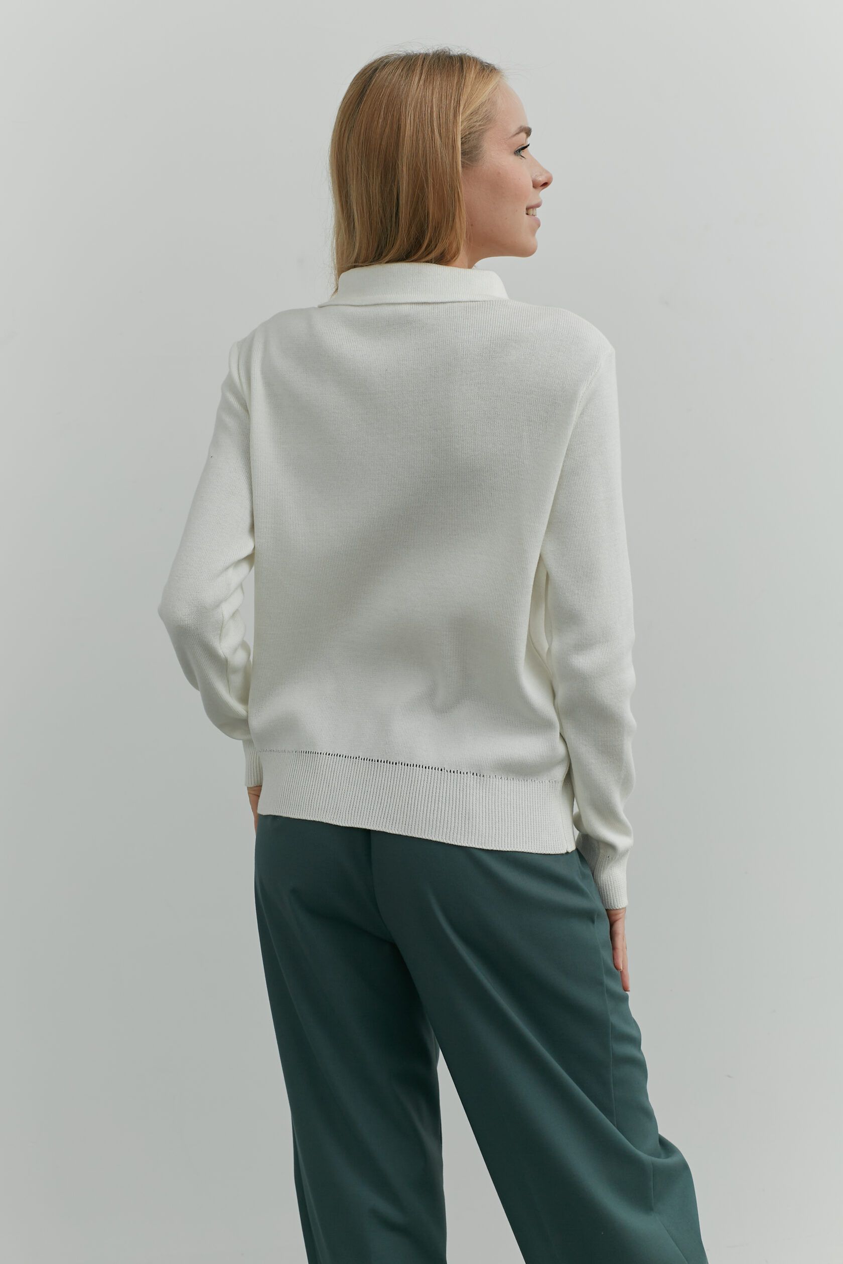 Кардиган с воротником на пуговицах молочный S-L