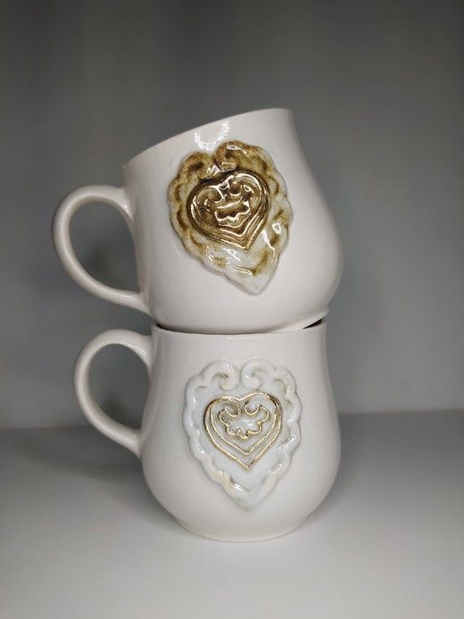 Кружка с татарским рельефным орнаментом