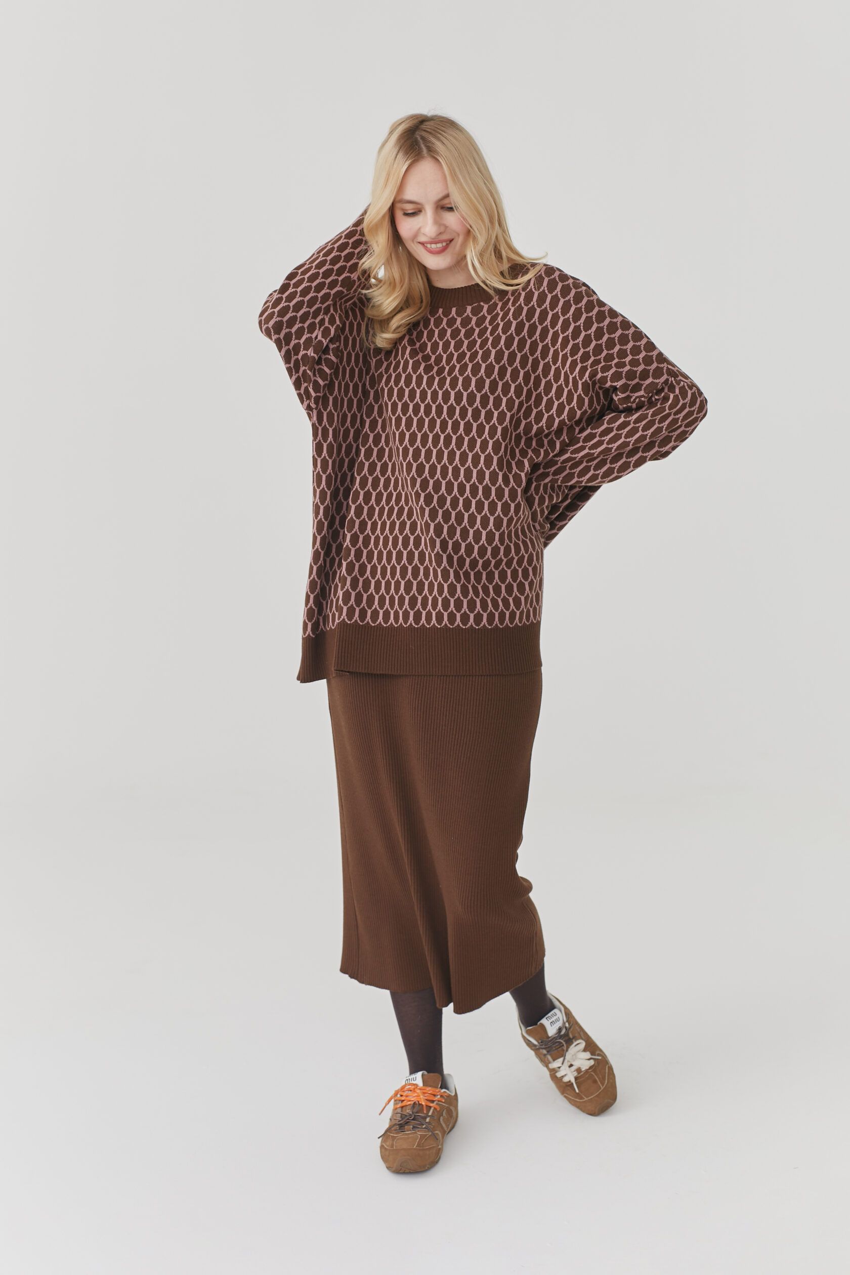 Джемпер Чешуйки оверсайз шоколад one size