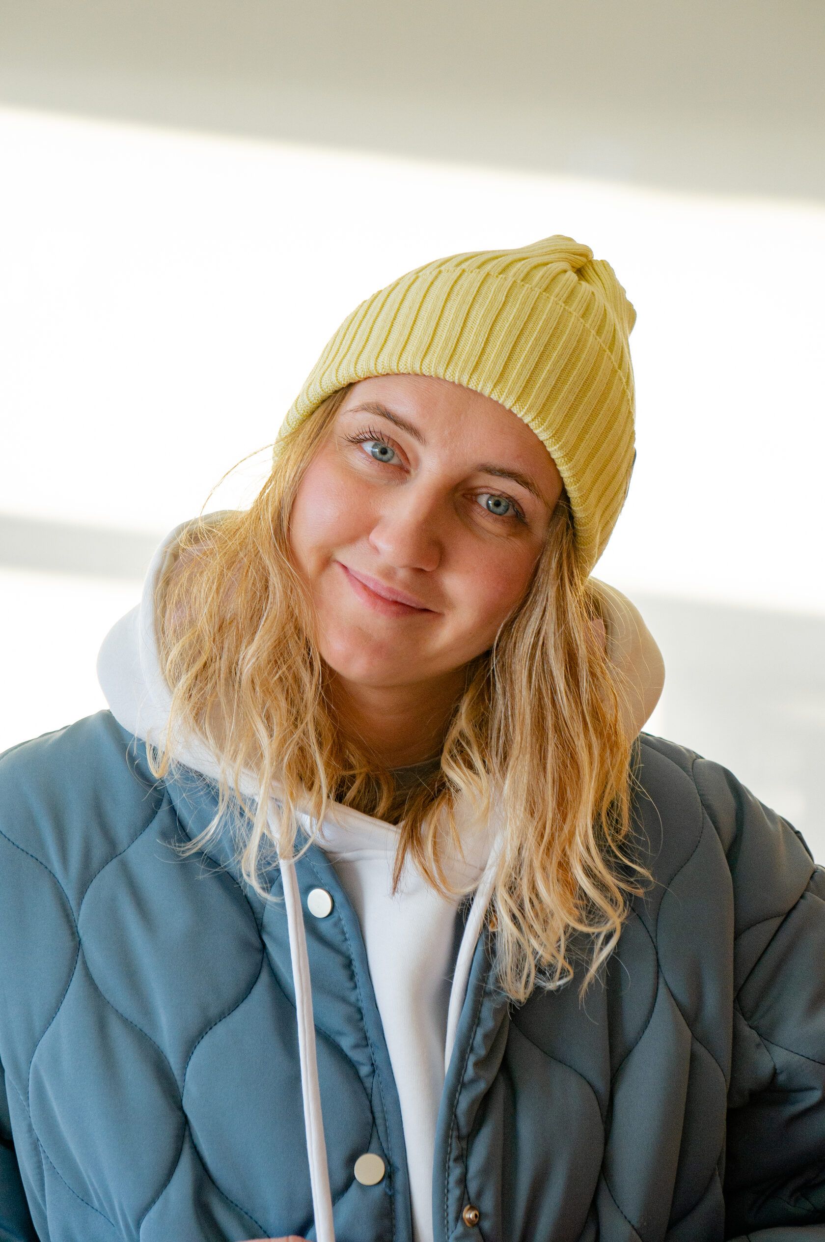 Шапка взрослая лимонный S-L