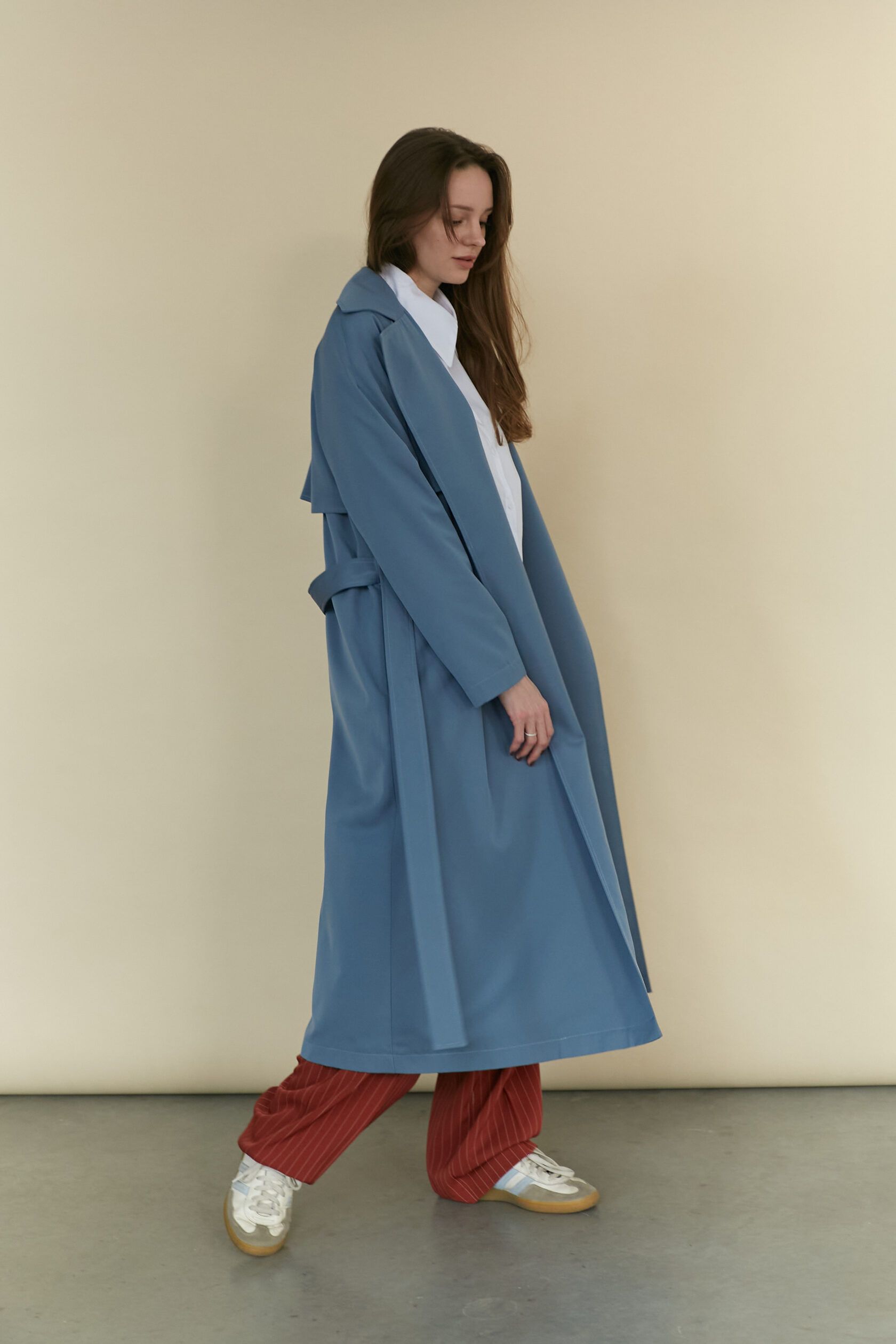 Тренч женский серо-голубой L