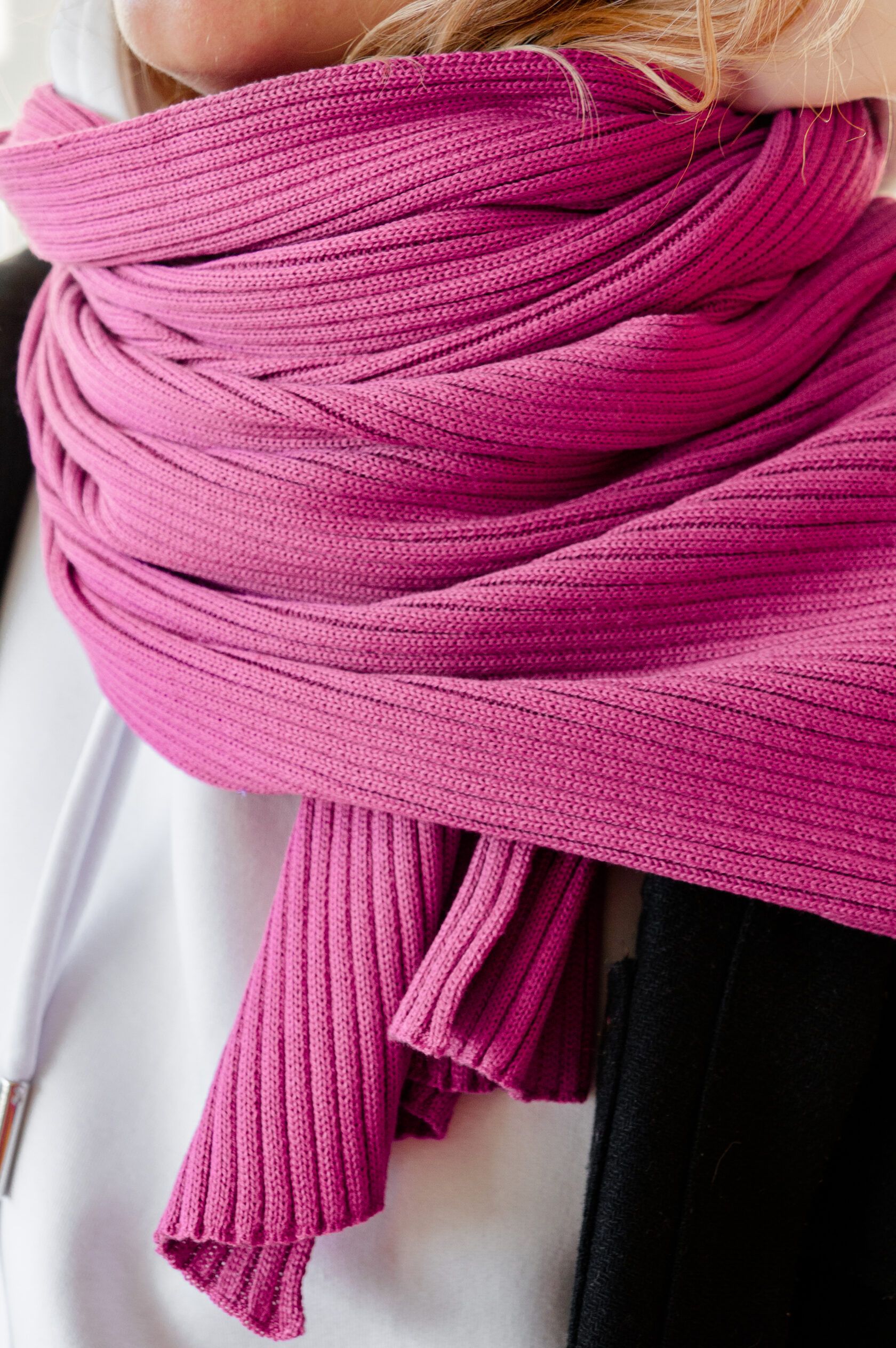 Шарф взрослый фуксия undefined