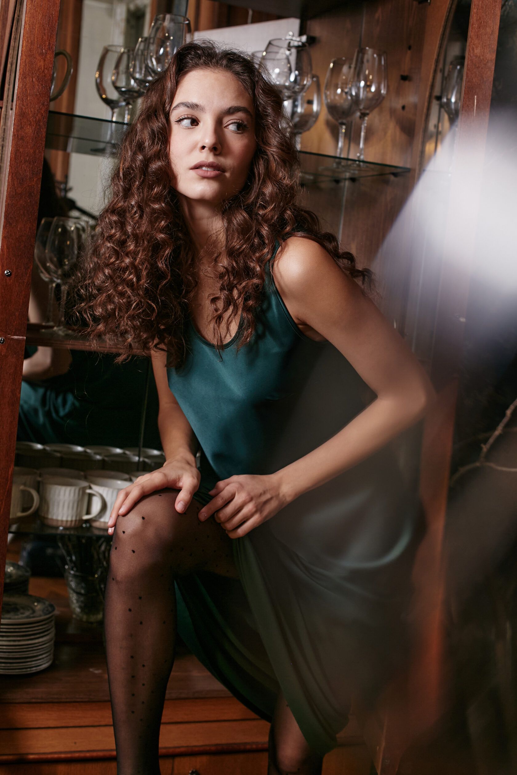 Платье Ариэль макси искусственный шелк изумруд M