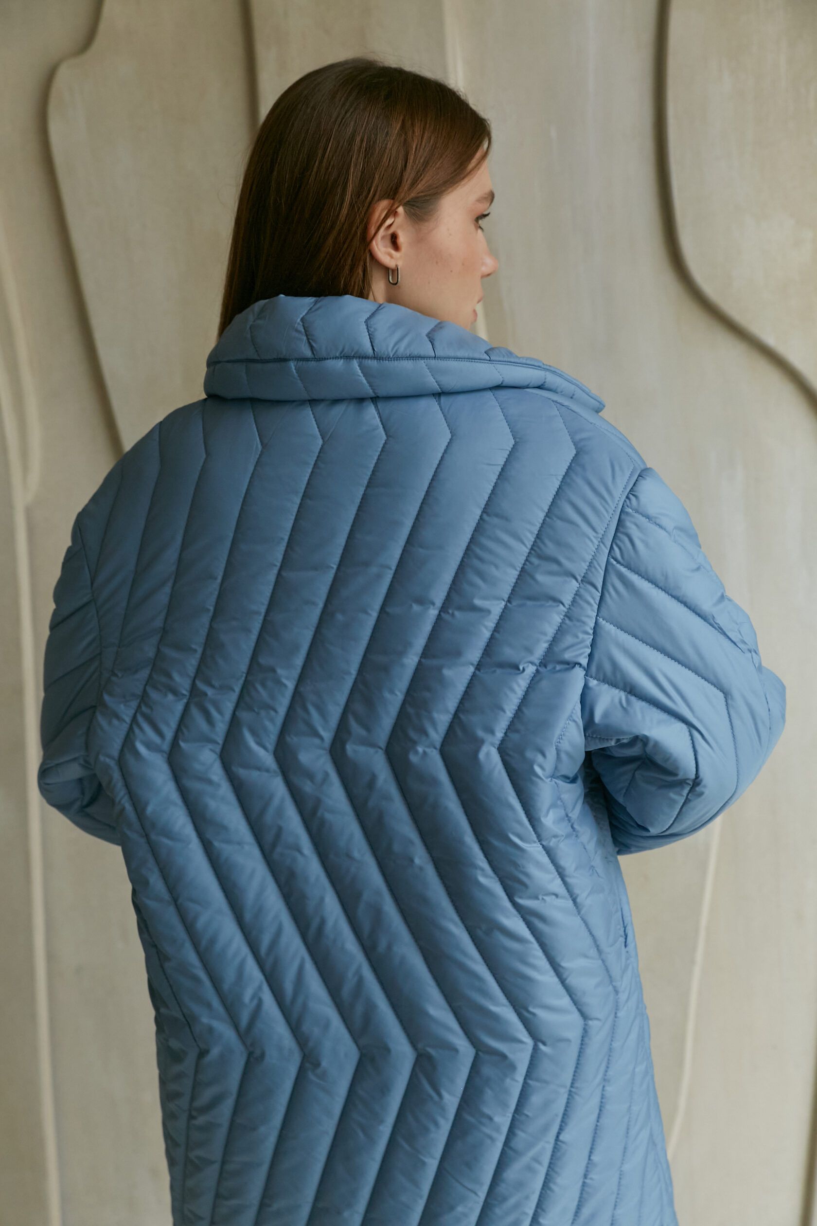 Пальто стеганое женское голубое S-M