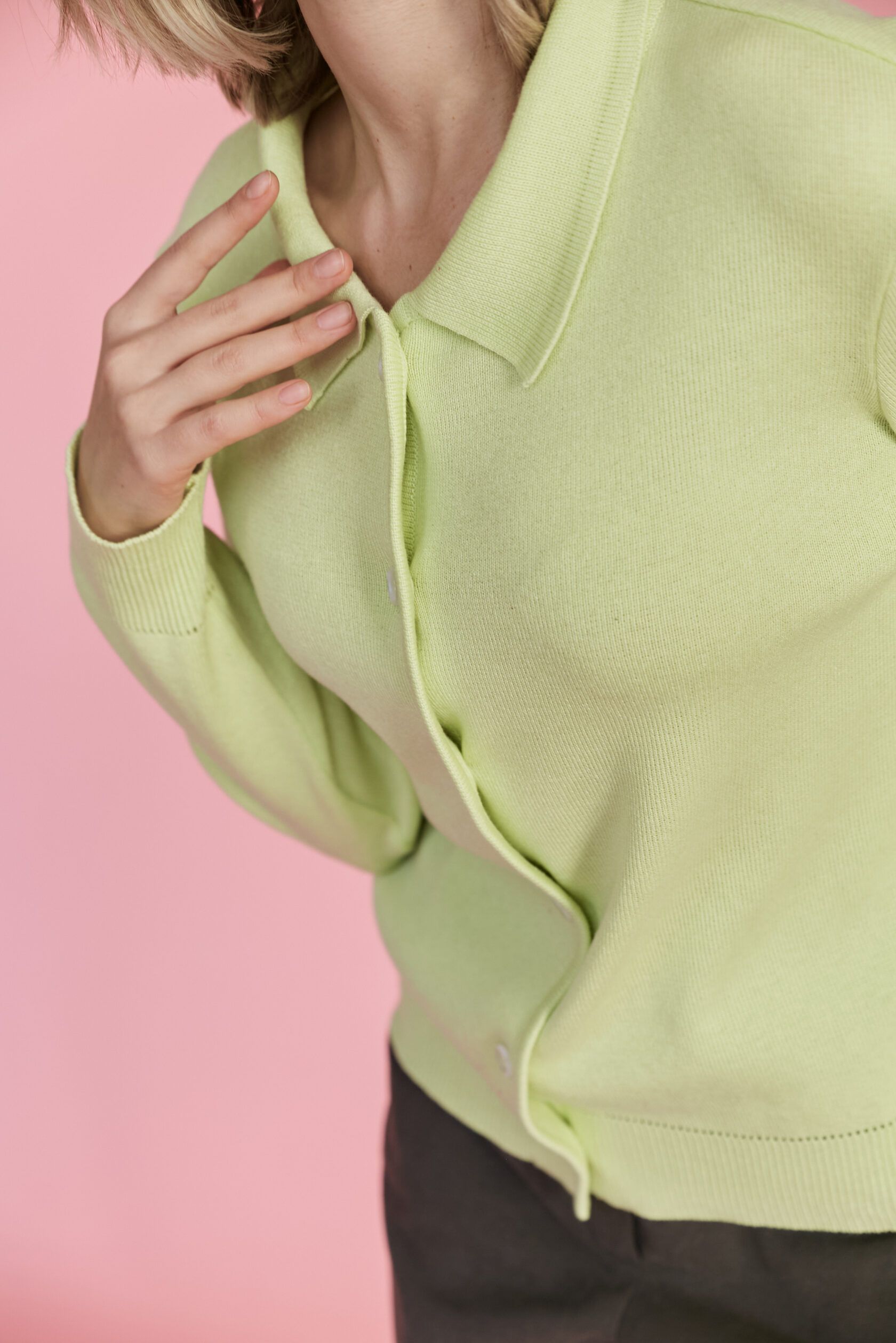 Кардиган с воротником на пуговицах светлый лайм S-L