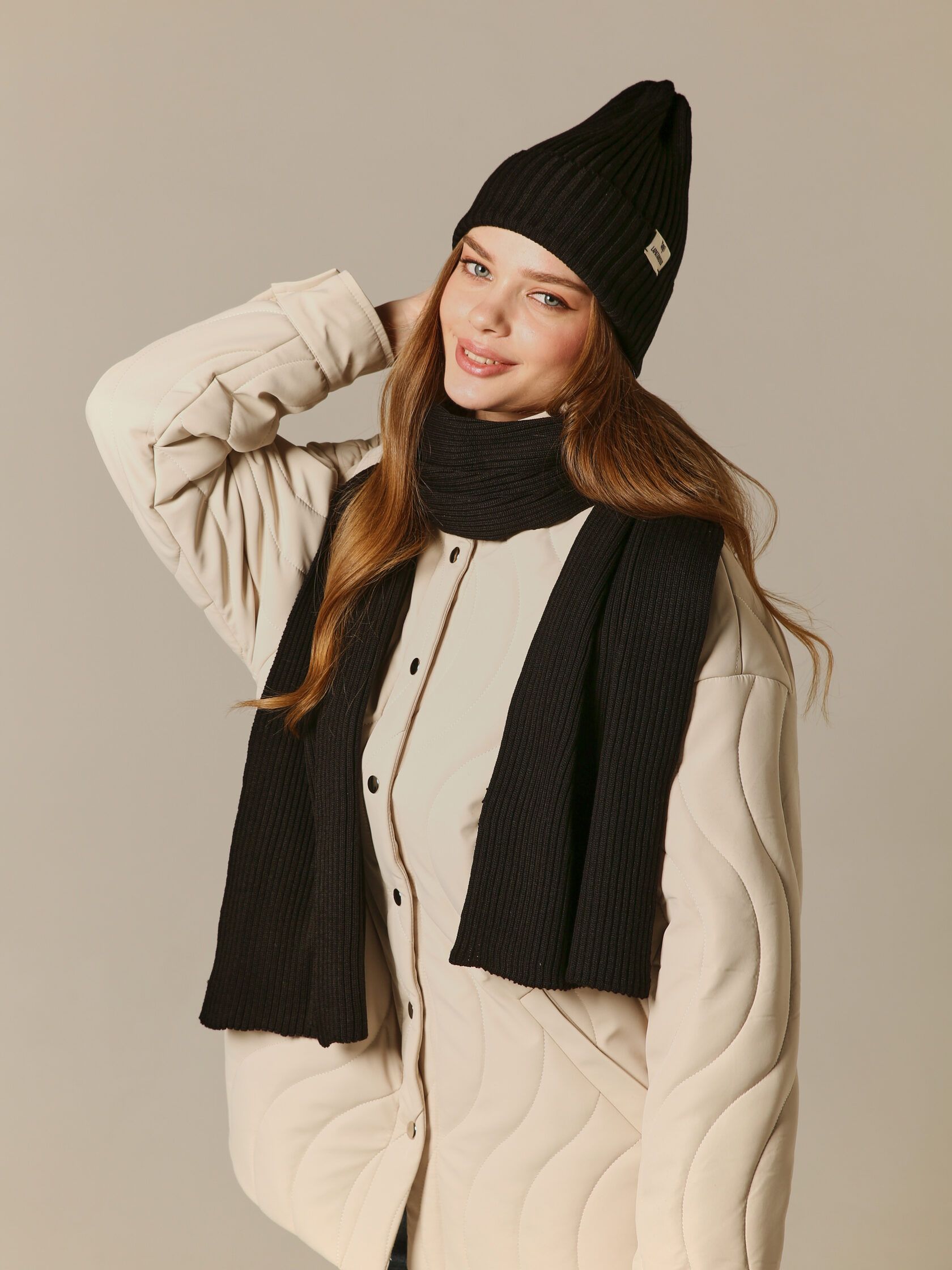 Шапка взрослая черный S-L